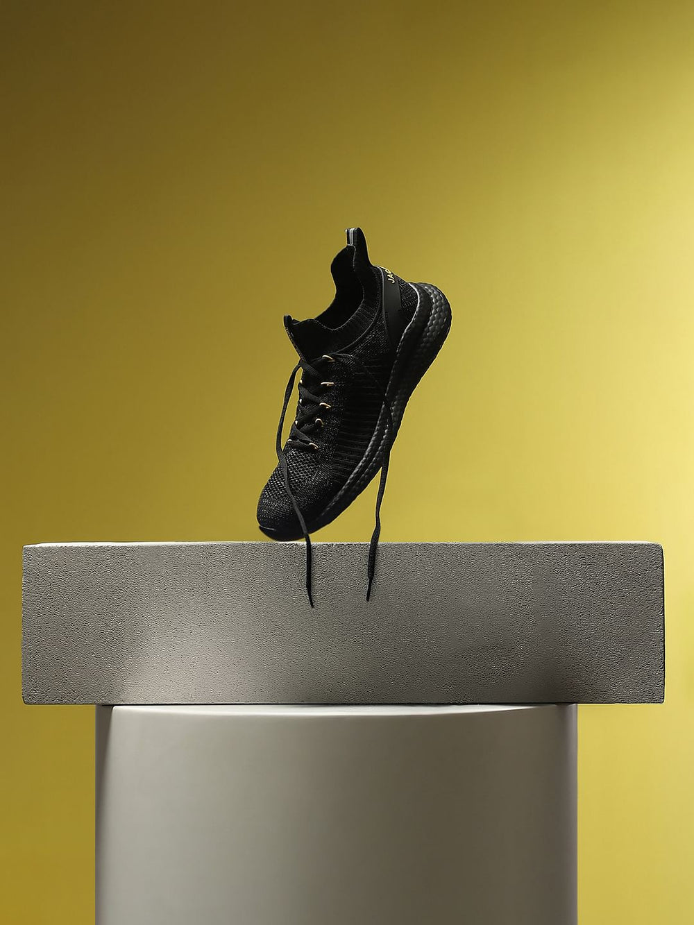 Step Into the Season with Styles That Speak Street Step Into the Season with Styles That Speak Street