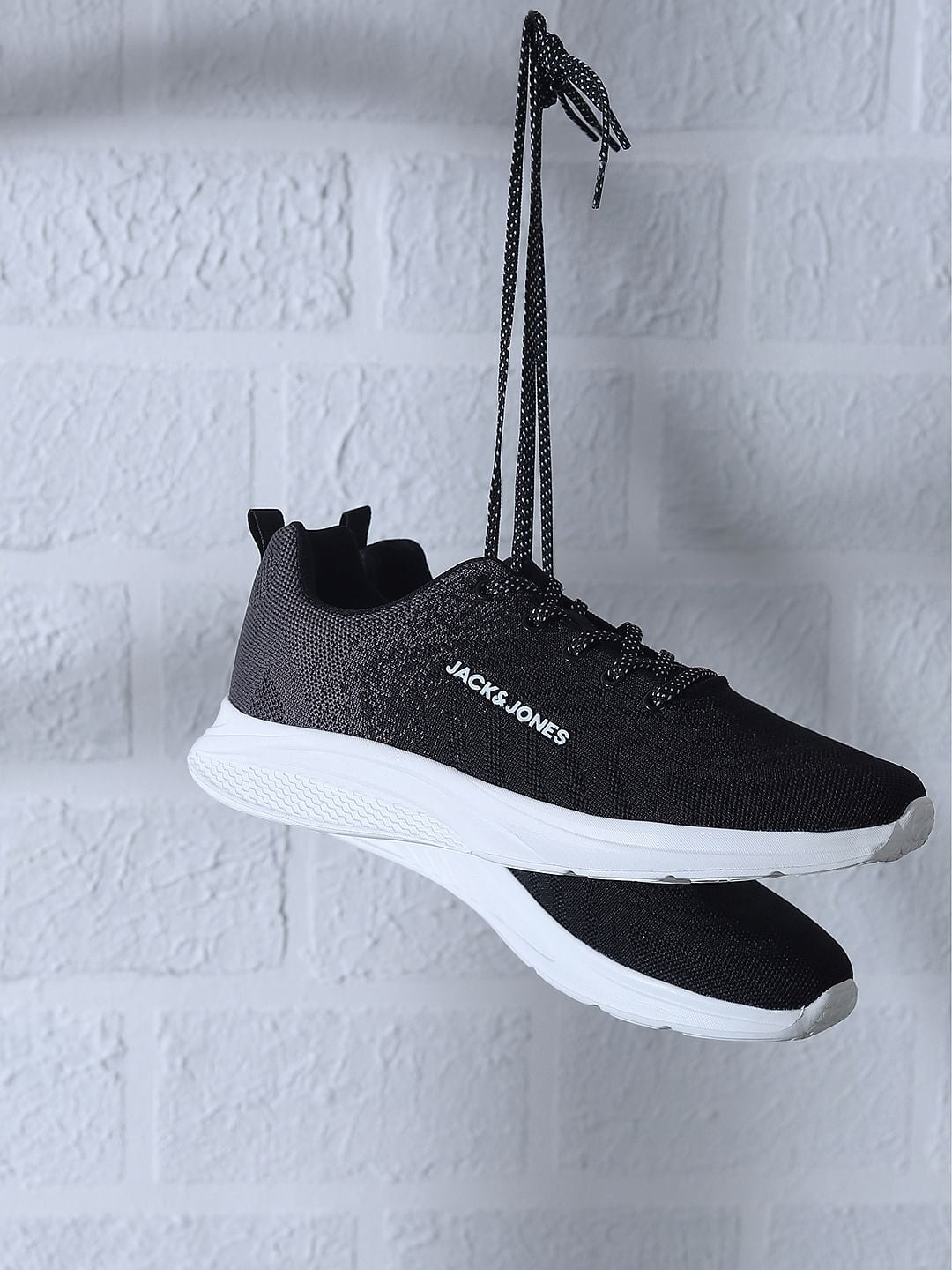 Black Gradient Lace-Up Sneakers - 6