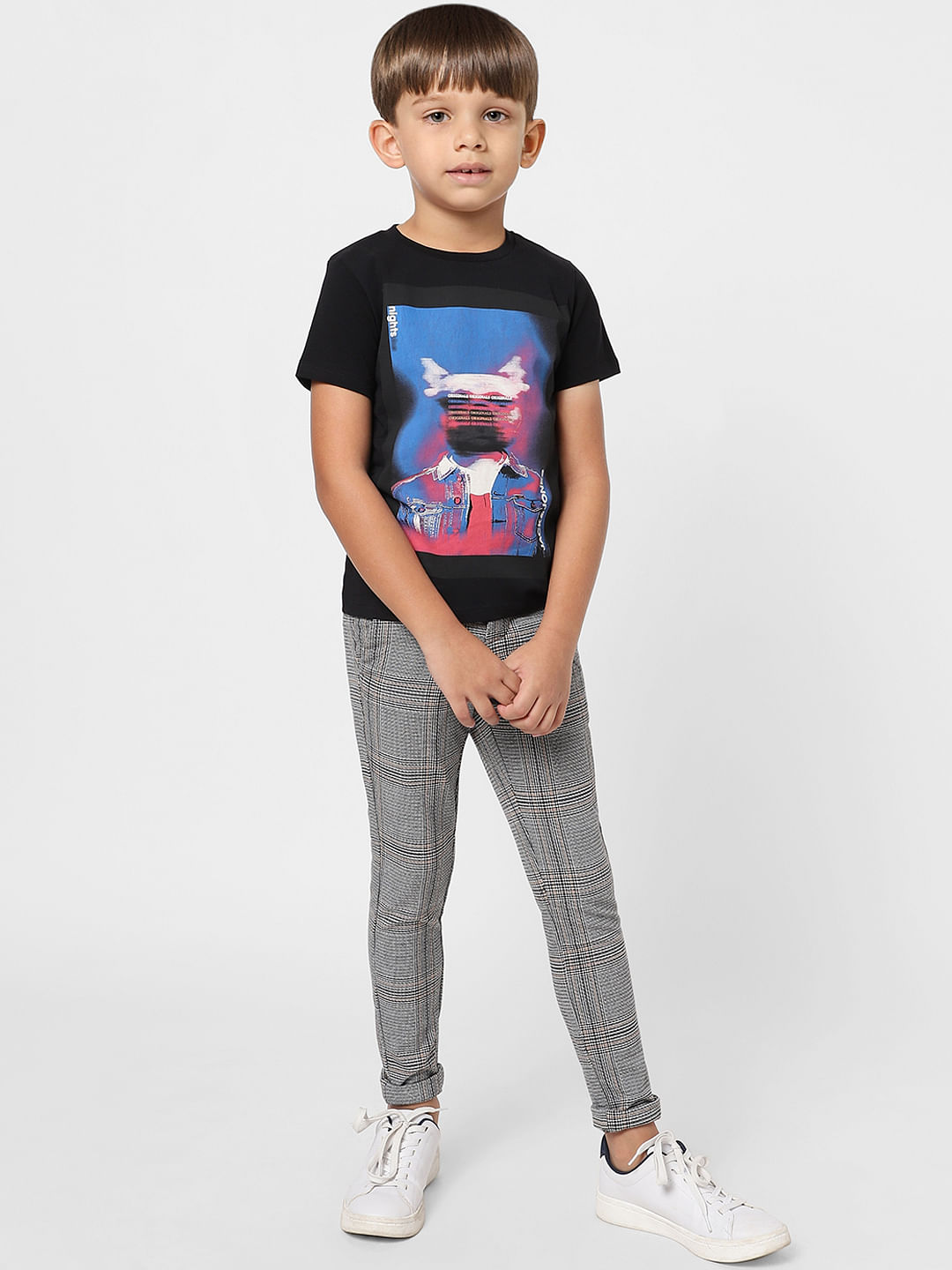 Boys Black Graphic Print Crew Neck T-shirt
