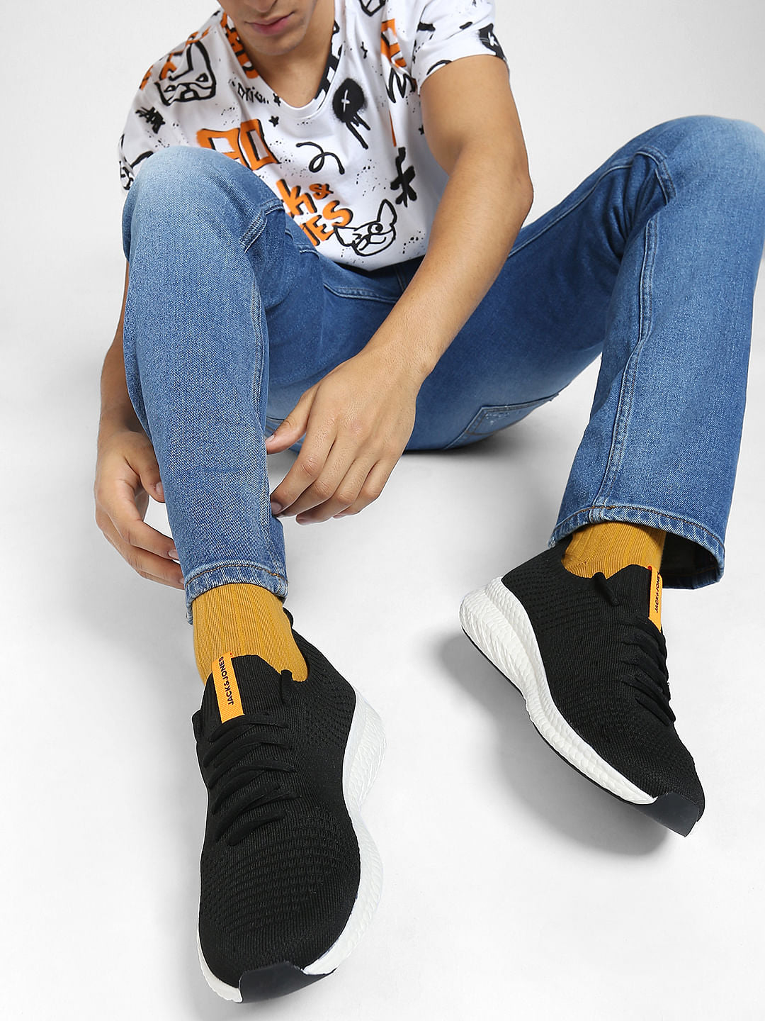 Black Sneakers - 6