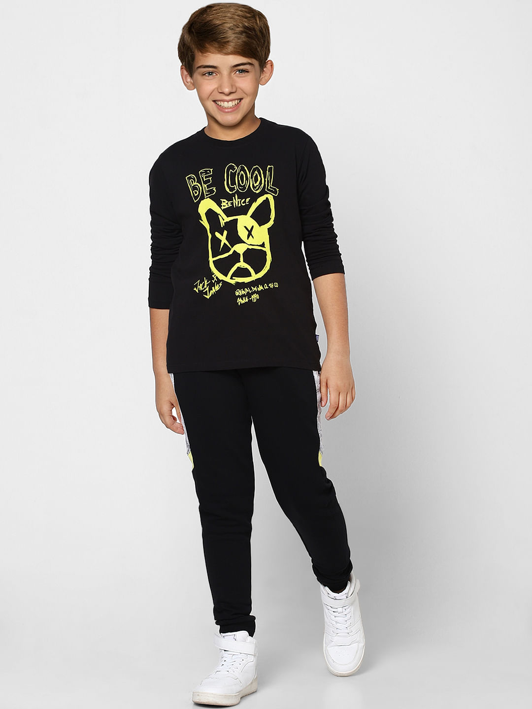 BOYS Black Graphic Print Sweatpants - 9/10Y