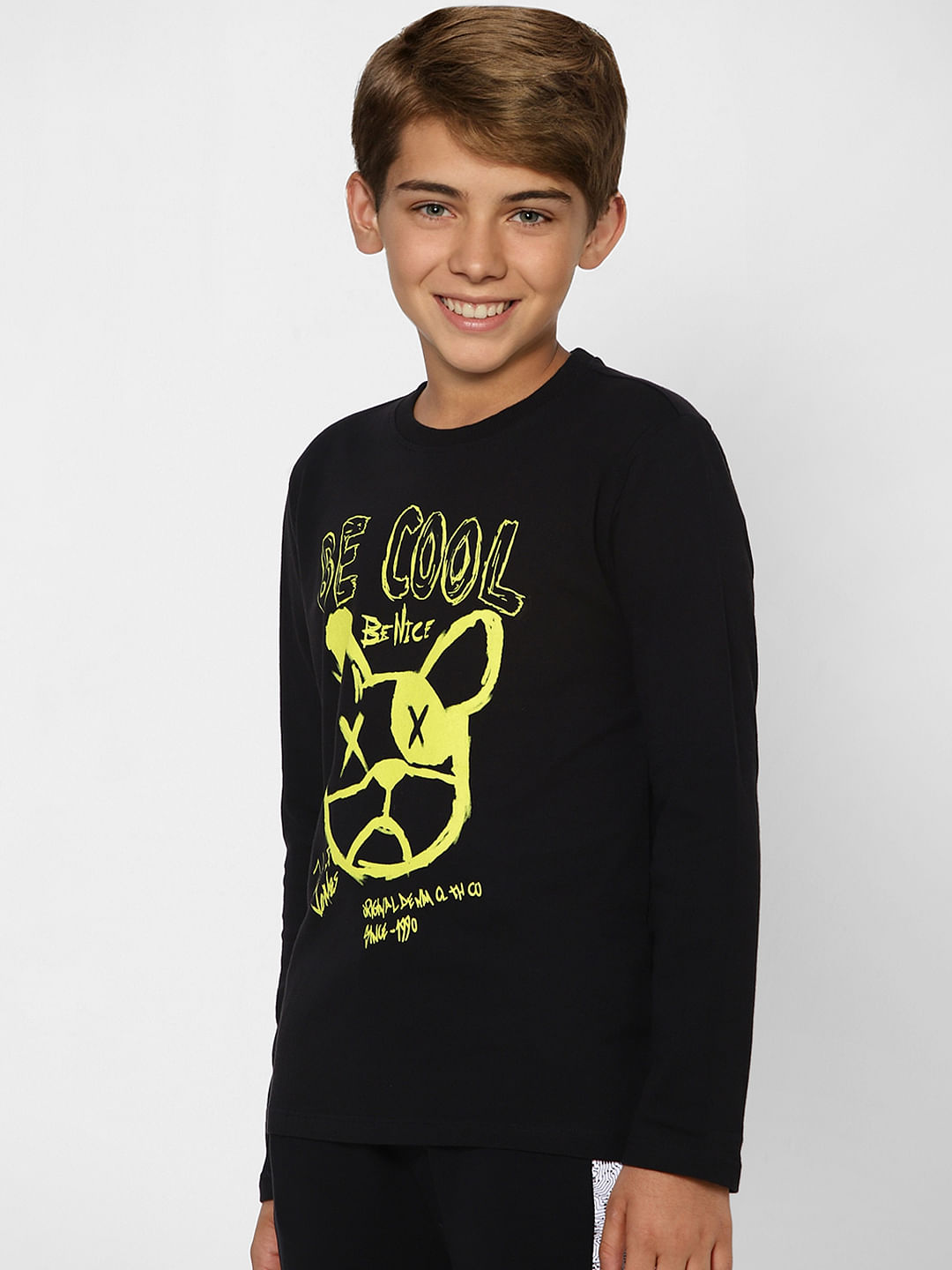 Boys Black Graphic Print Full Sleeves T-shirt