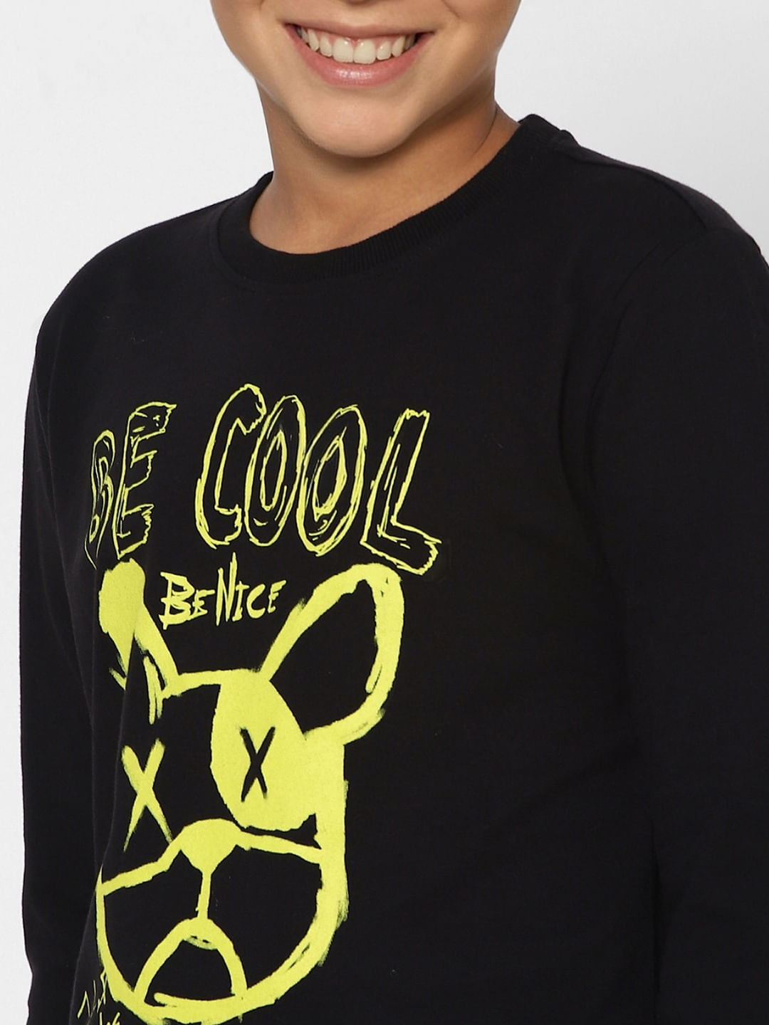Boys Black Graphic Print Full Sleeves T-shirt