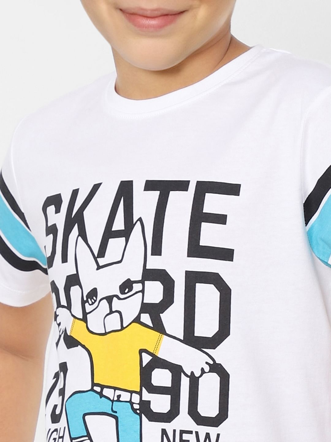 Boys White Graphic Print Crew Neck T-shirt