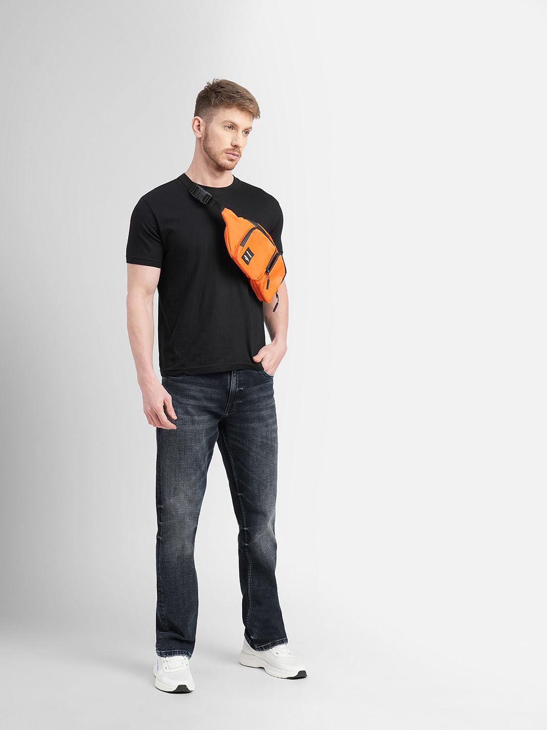 Dark Blue Mid Rise Clark Regular Fit Jeans