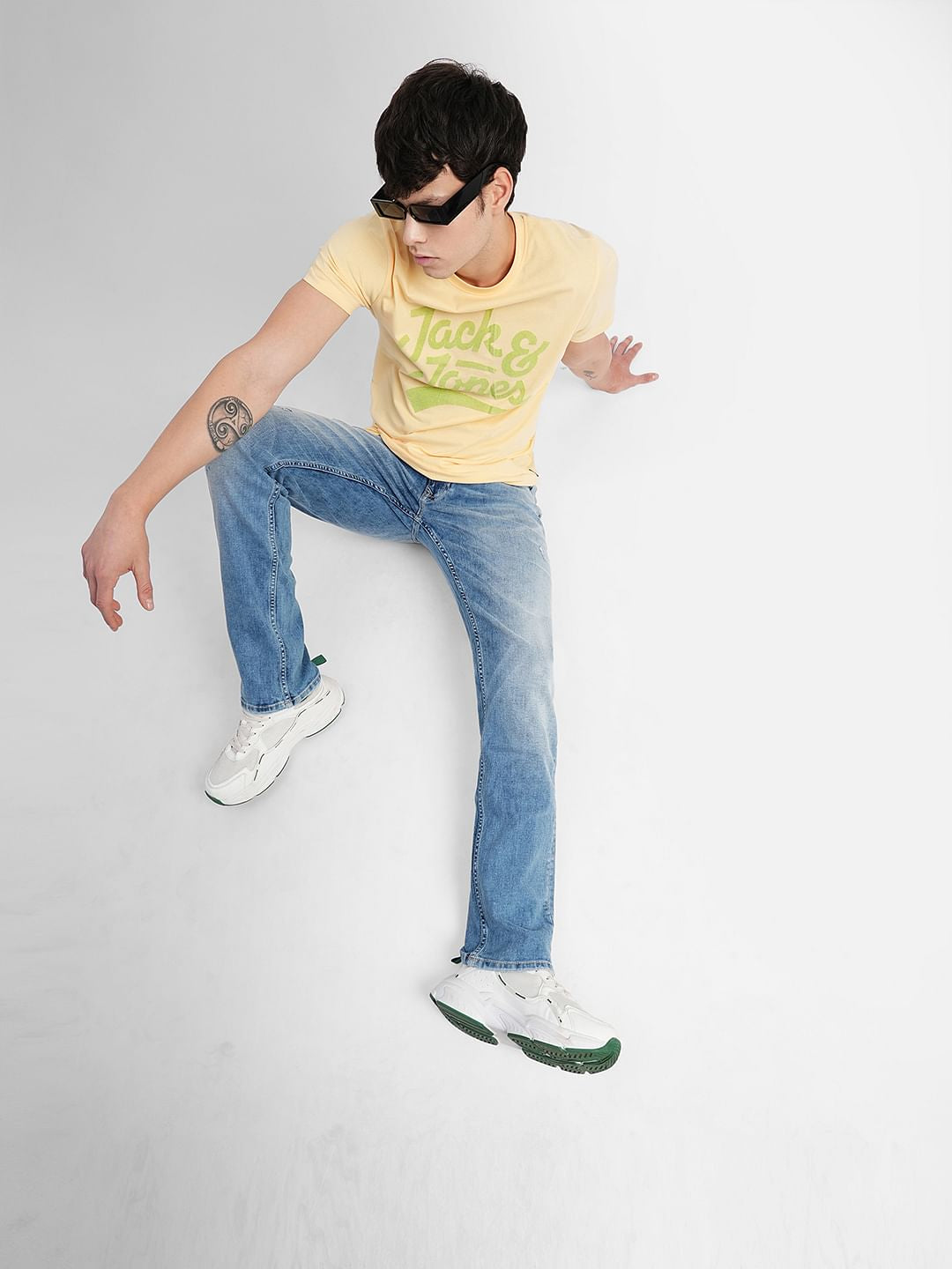 Blue Low Rise Tim Anti Fit Jeans - 38/34