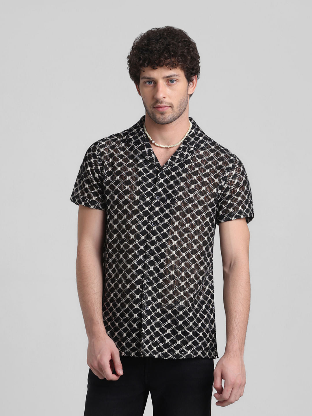Black Printed Short Sleeves Shirt - S