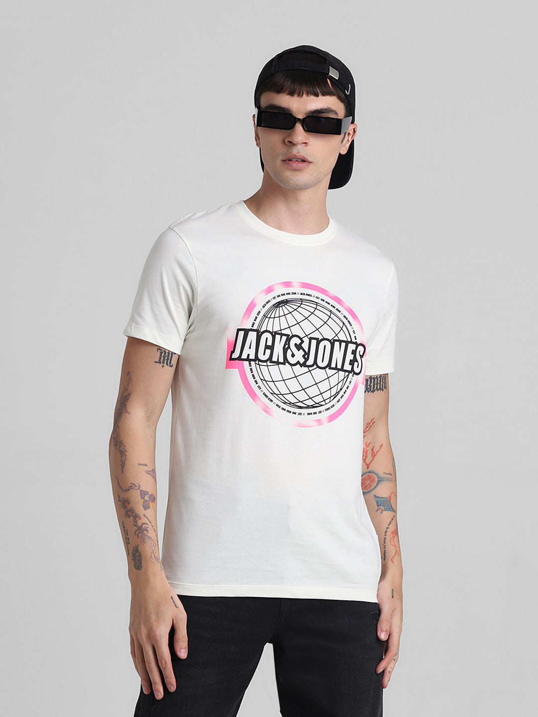 White Globe Logo Print Crew Neck T-shirt