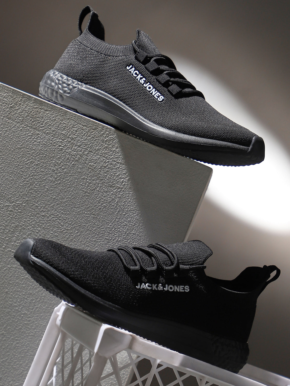 Black & Orange Knit Lace-Up Sneakers - 40