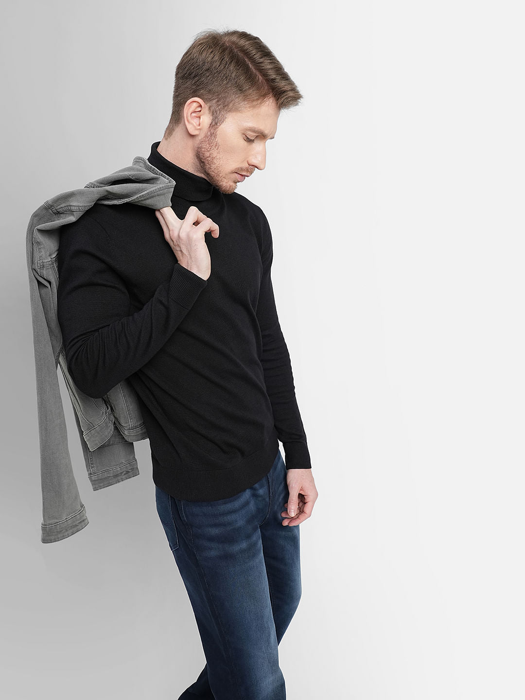 Black High Neck Pullover - S