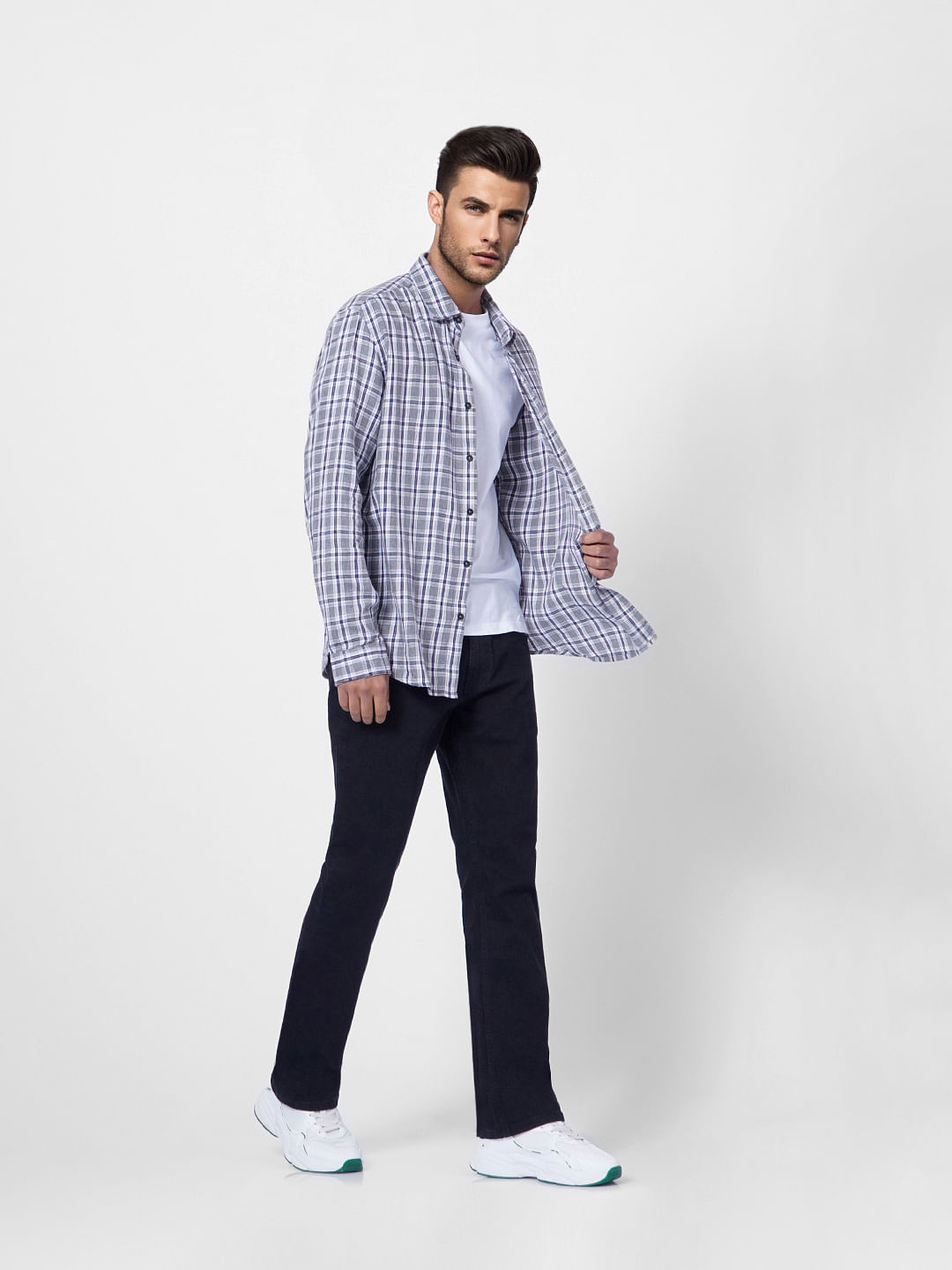 Black Mid Rise Clark Regular Fit Jeans