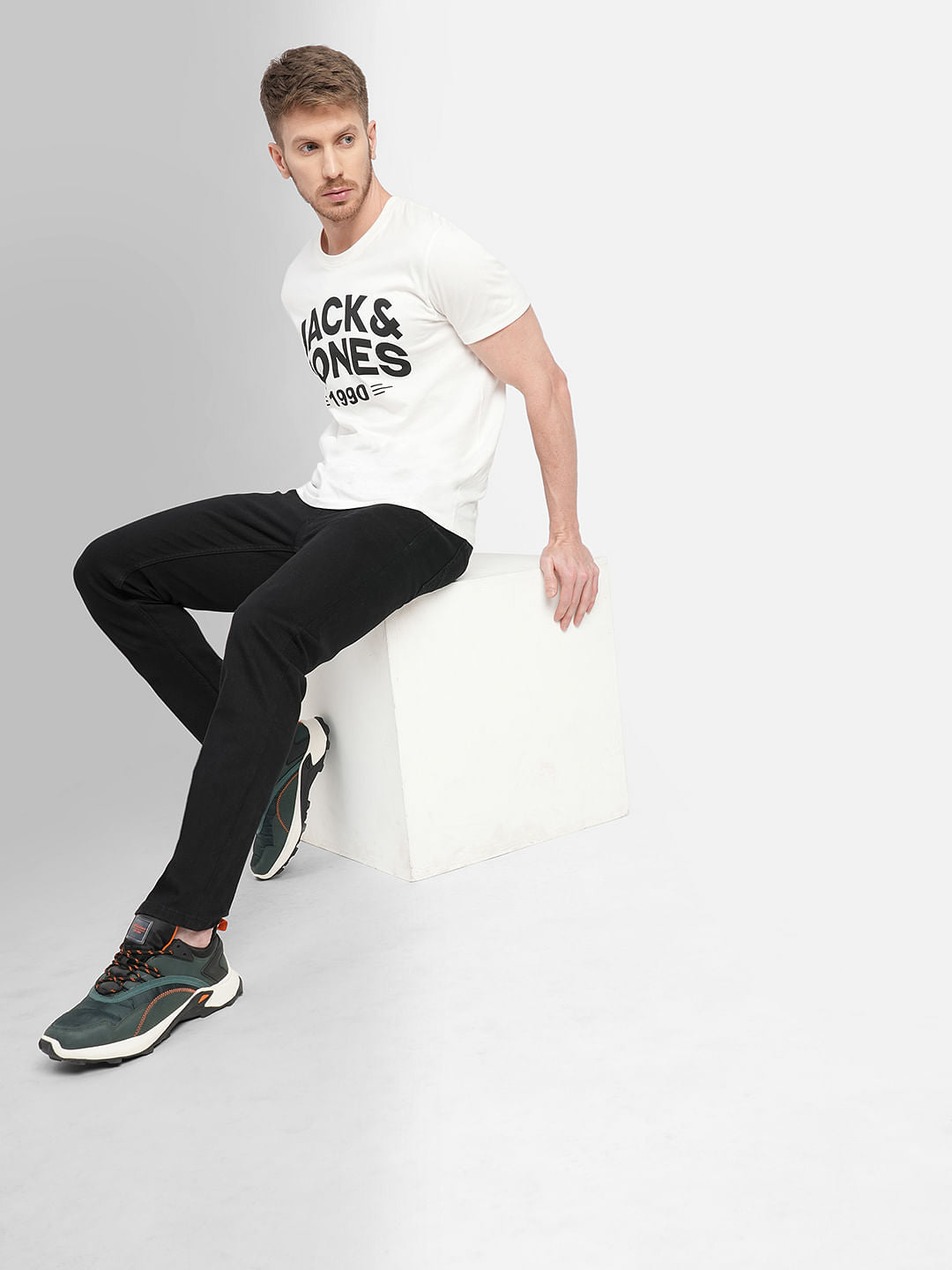 Black Low Rise Washed Ben Skinny Fit Jeans