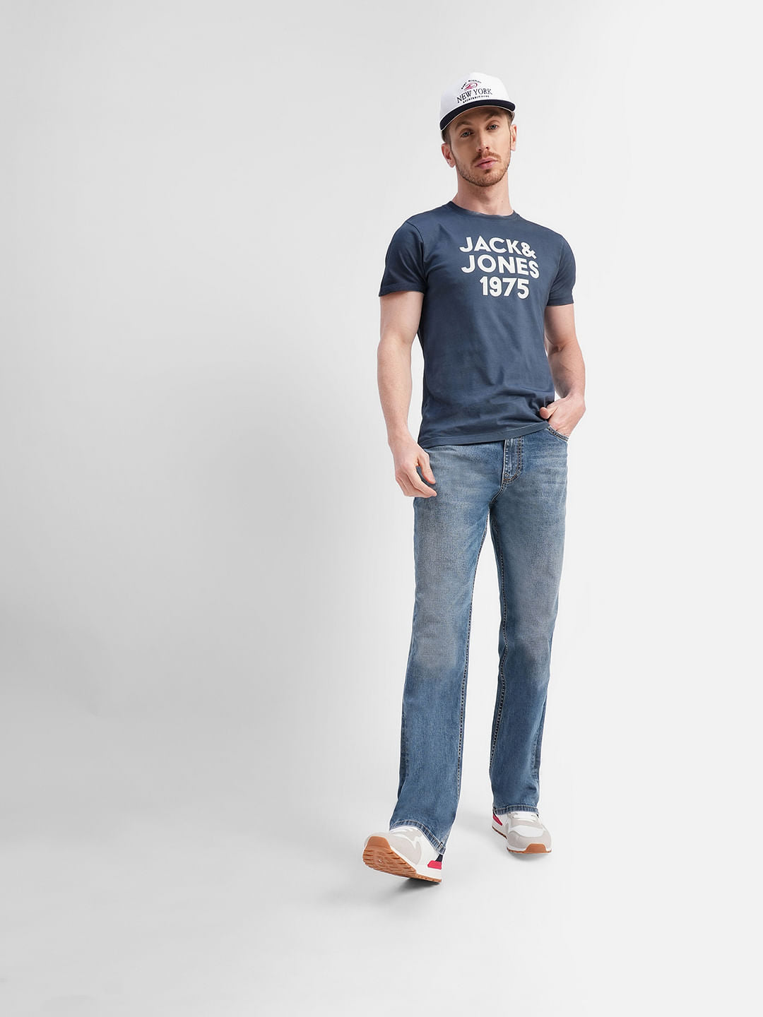 Blue High Rise Washed Ray Bootcut Jeans - 28/30