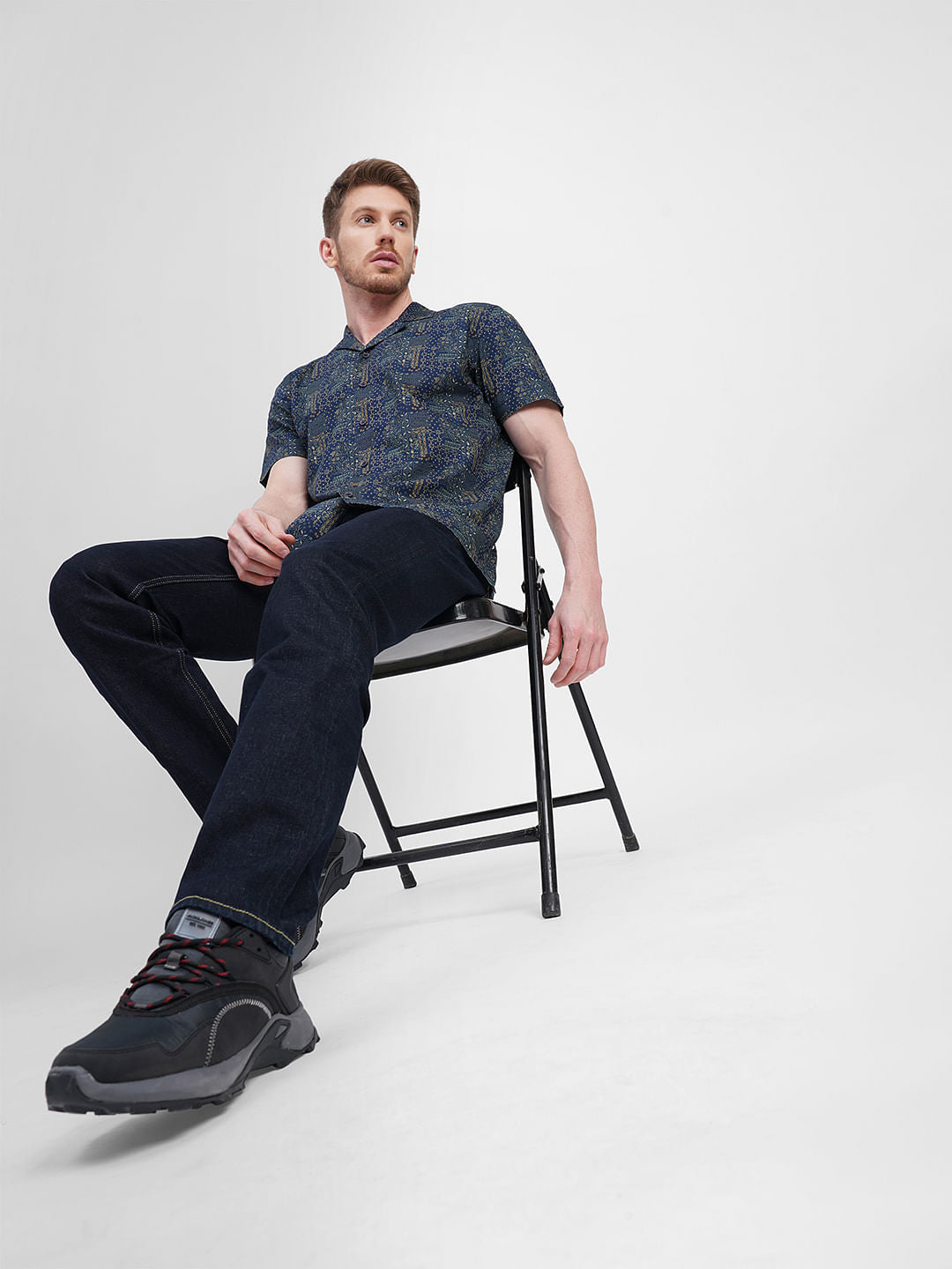 Dark Blue Mid Rise Clark Regular Fit Jeans - 28/30