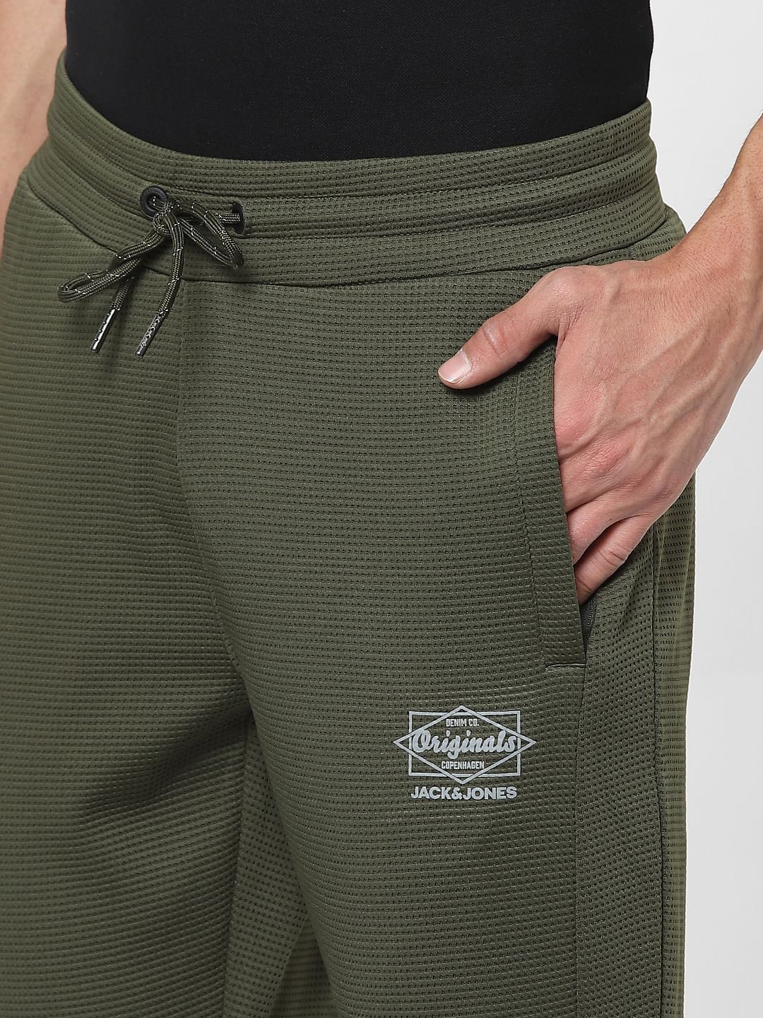 Green Mid Rise Textured Trackpants