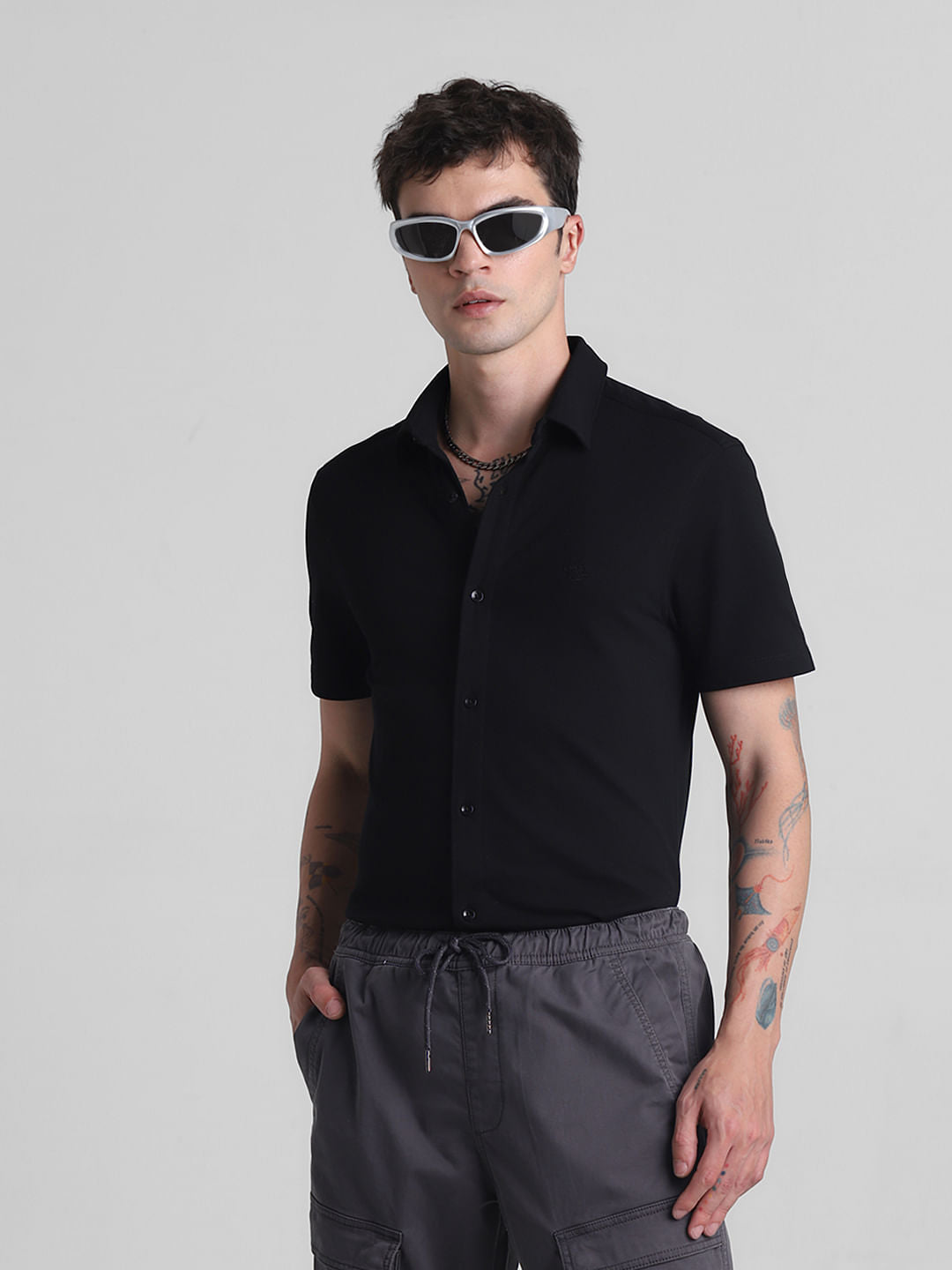 Black Knitted Short Sleeves Shirt - S