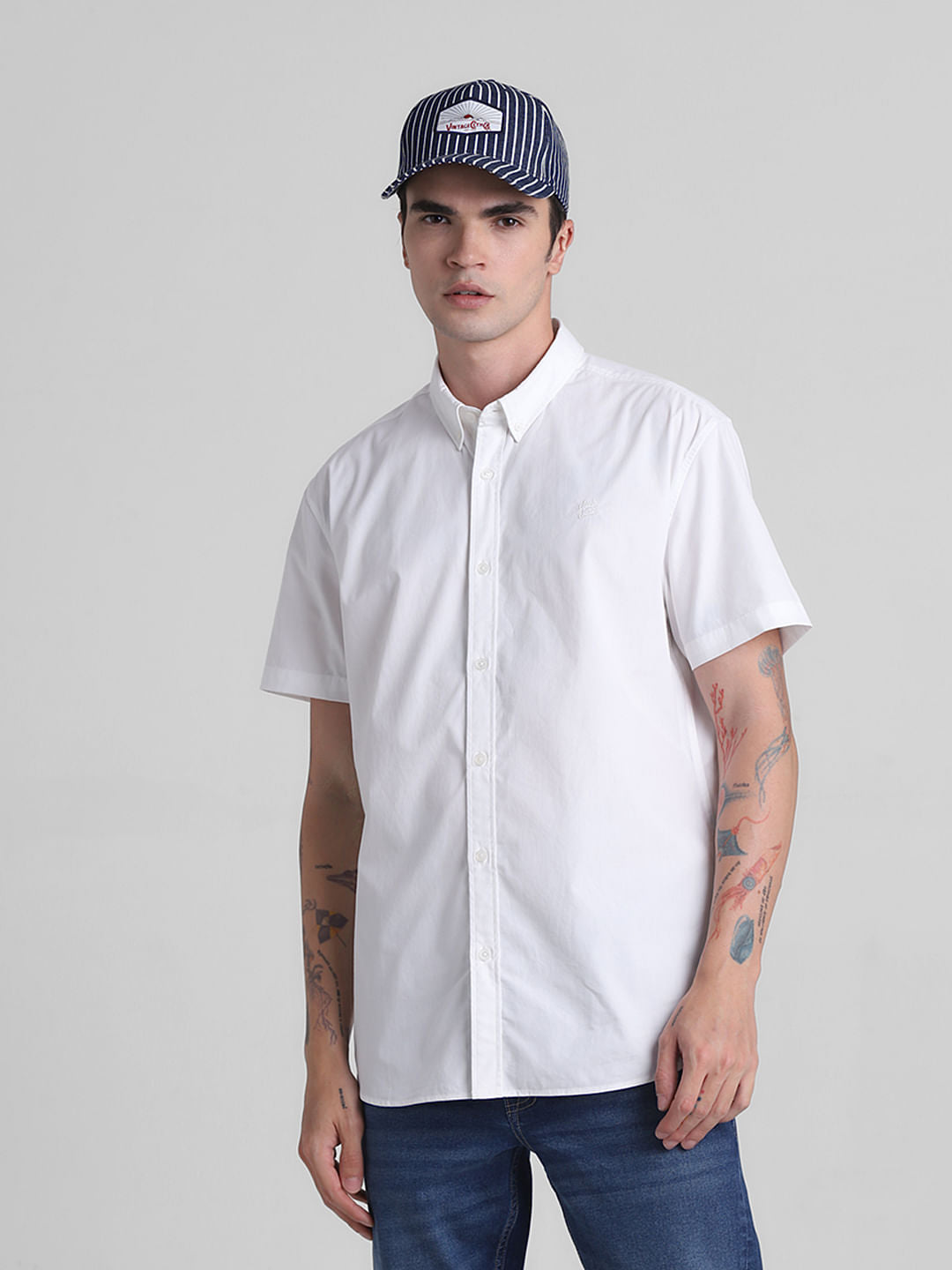 White Cotton Short Sleeves Shirt - M