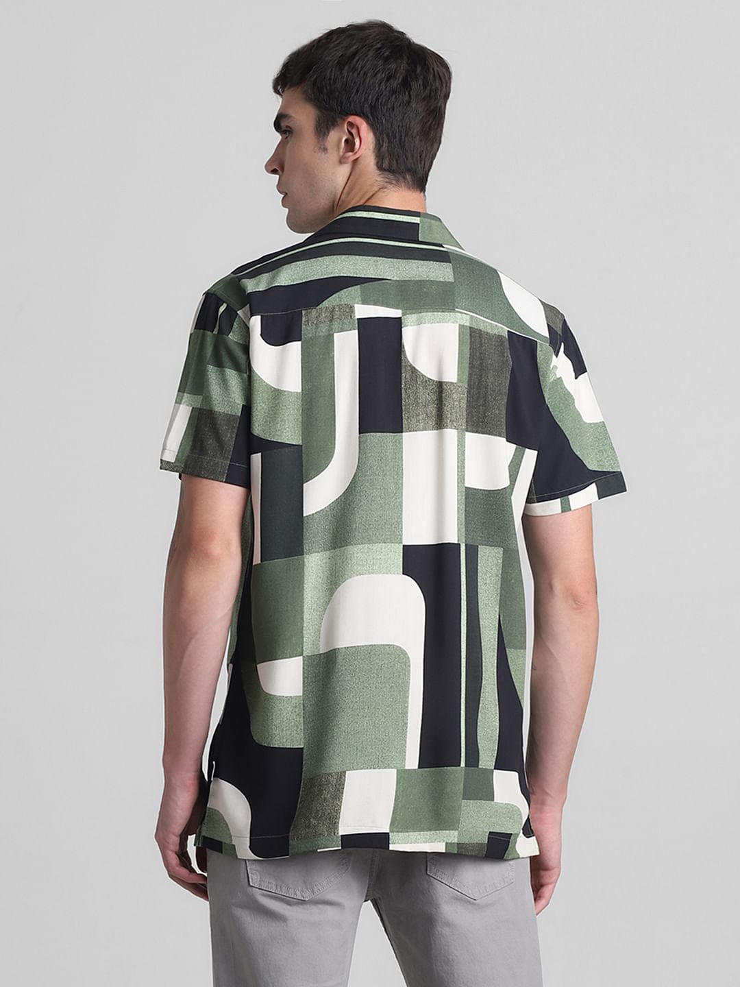 Green Printed Short Sleeves Shirt