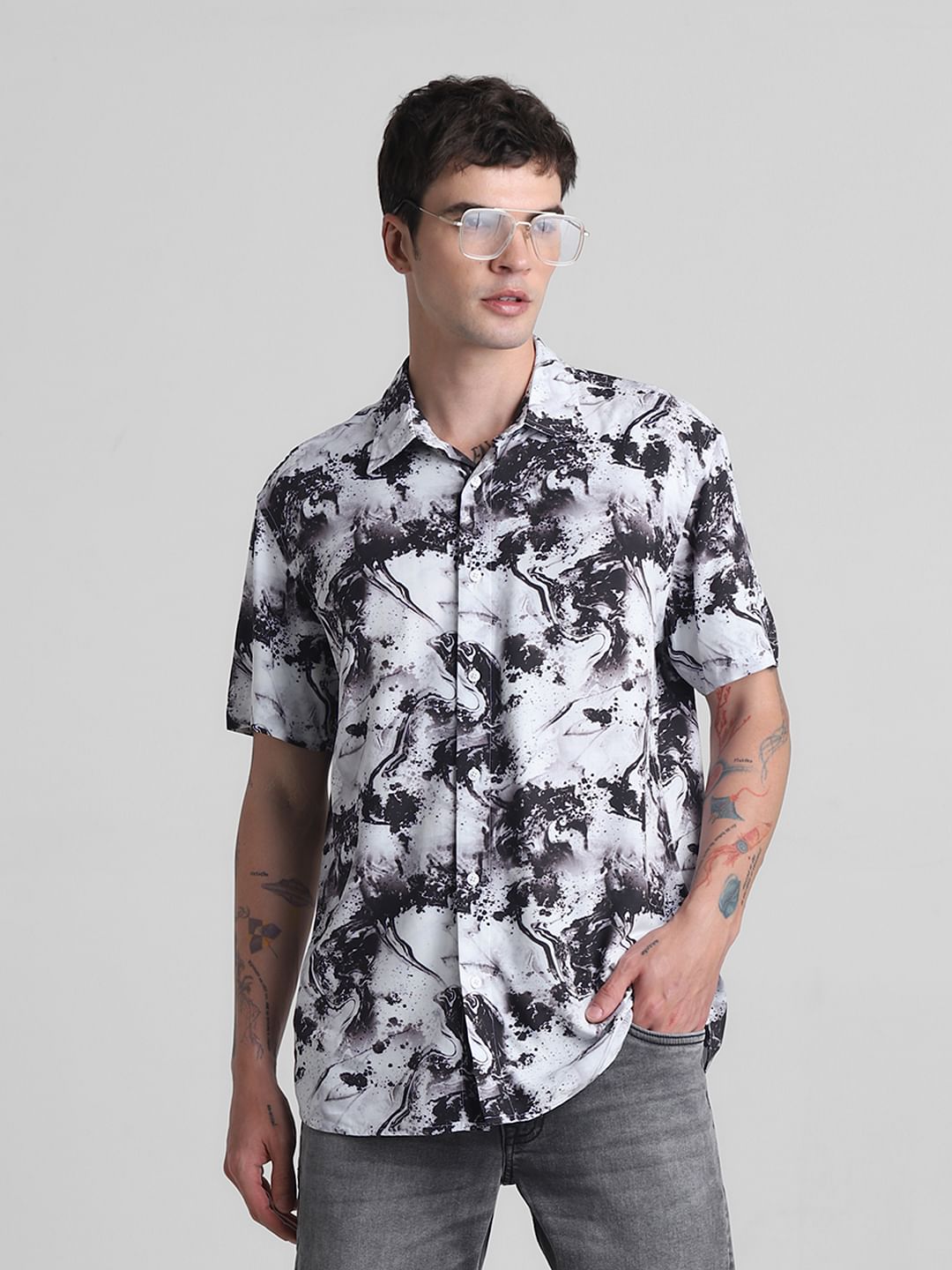 Black Printed Short Sleeves Shirt