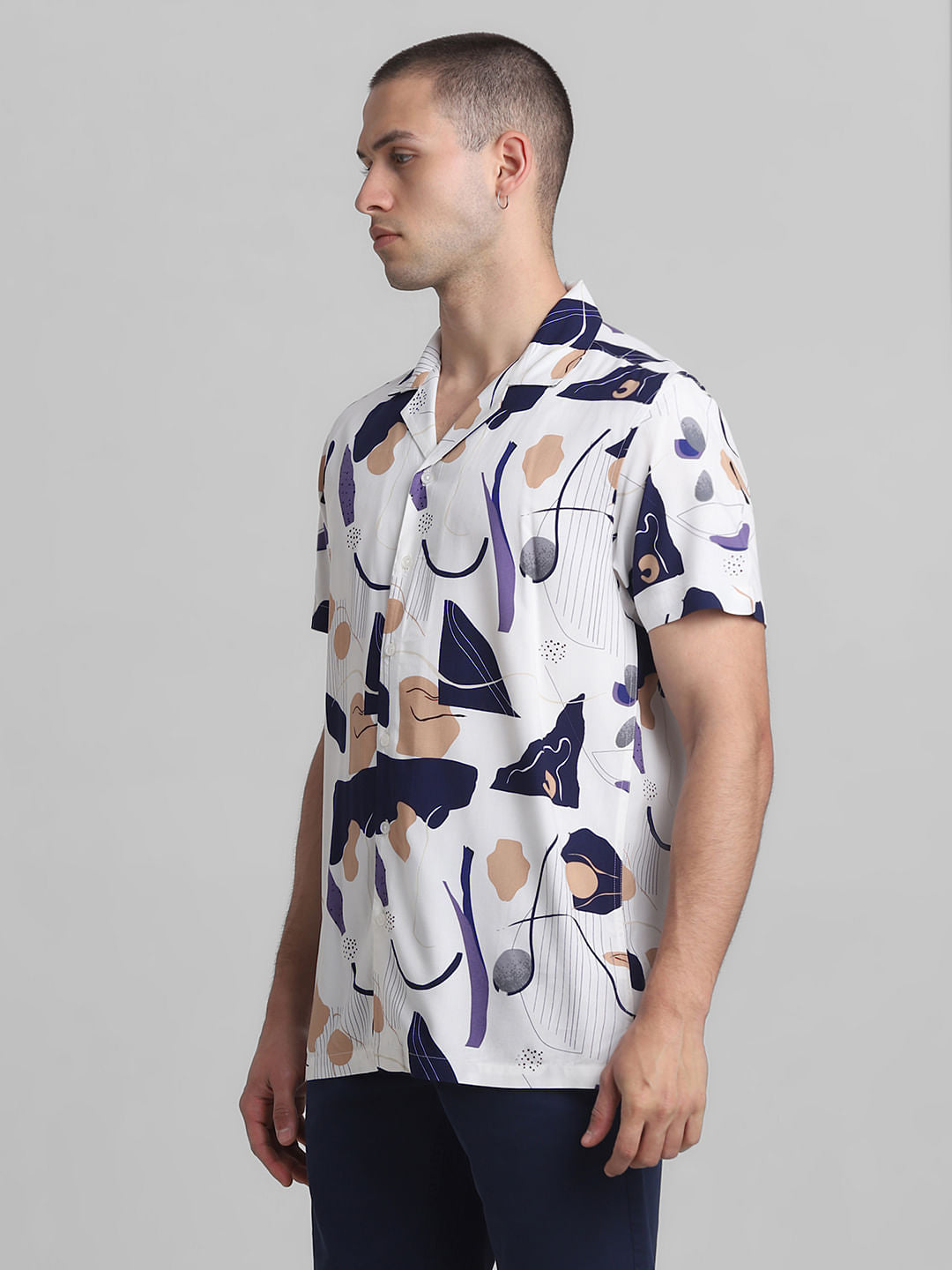 White Abstract Print Short Sleeves Shirt