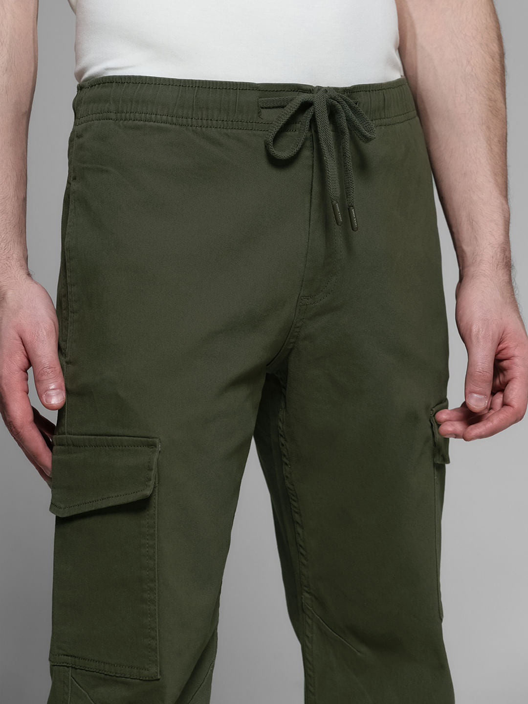 Green Mid Rise Cotton Cargo Trousers