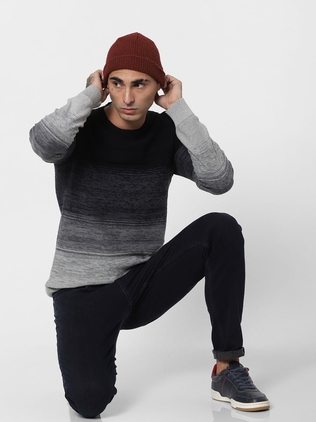 Black Ombre Striped Pullover - S