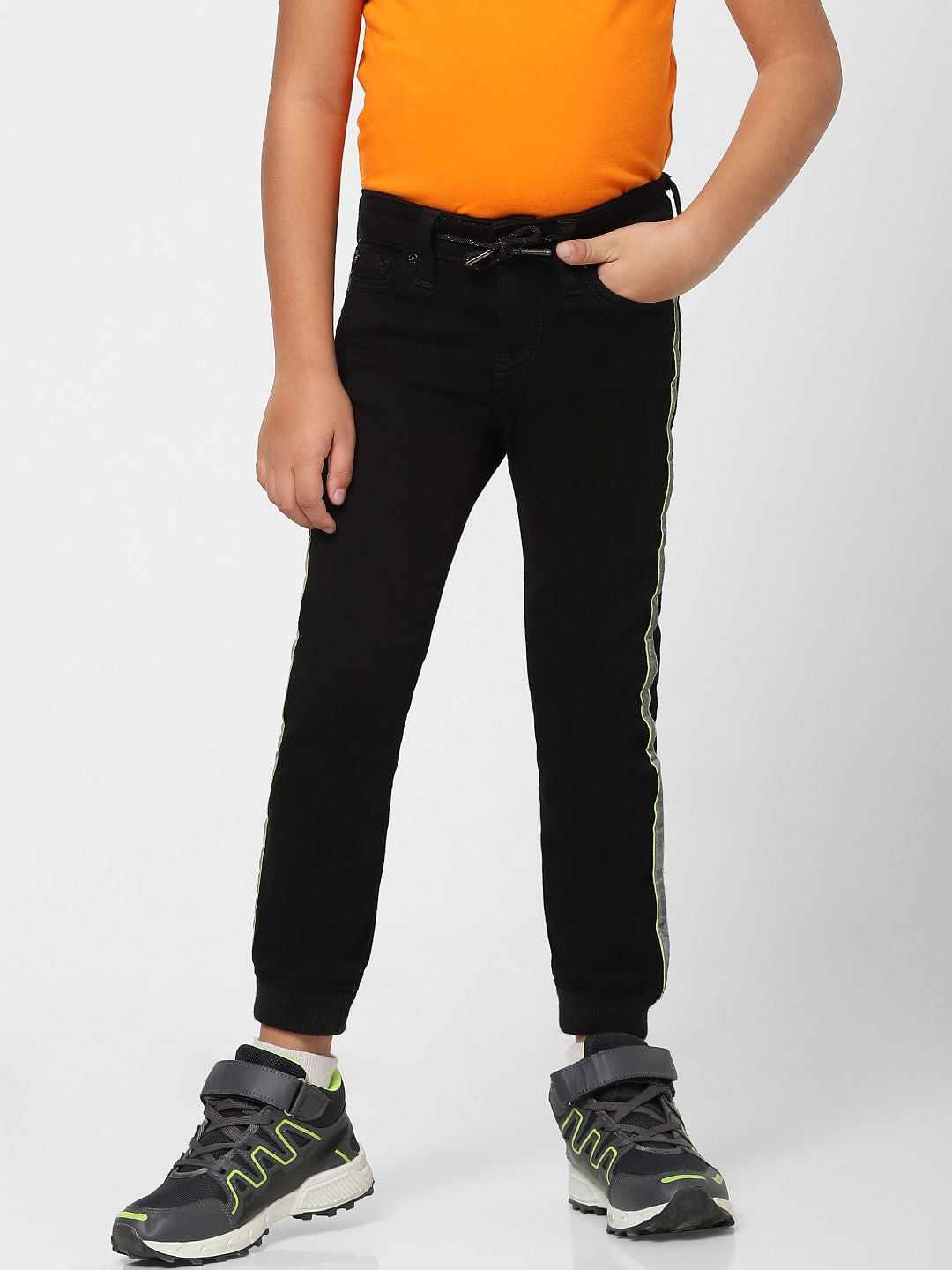 Boys Black Mid Rise Denim Joggers