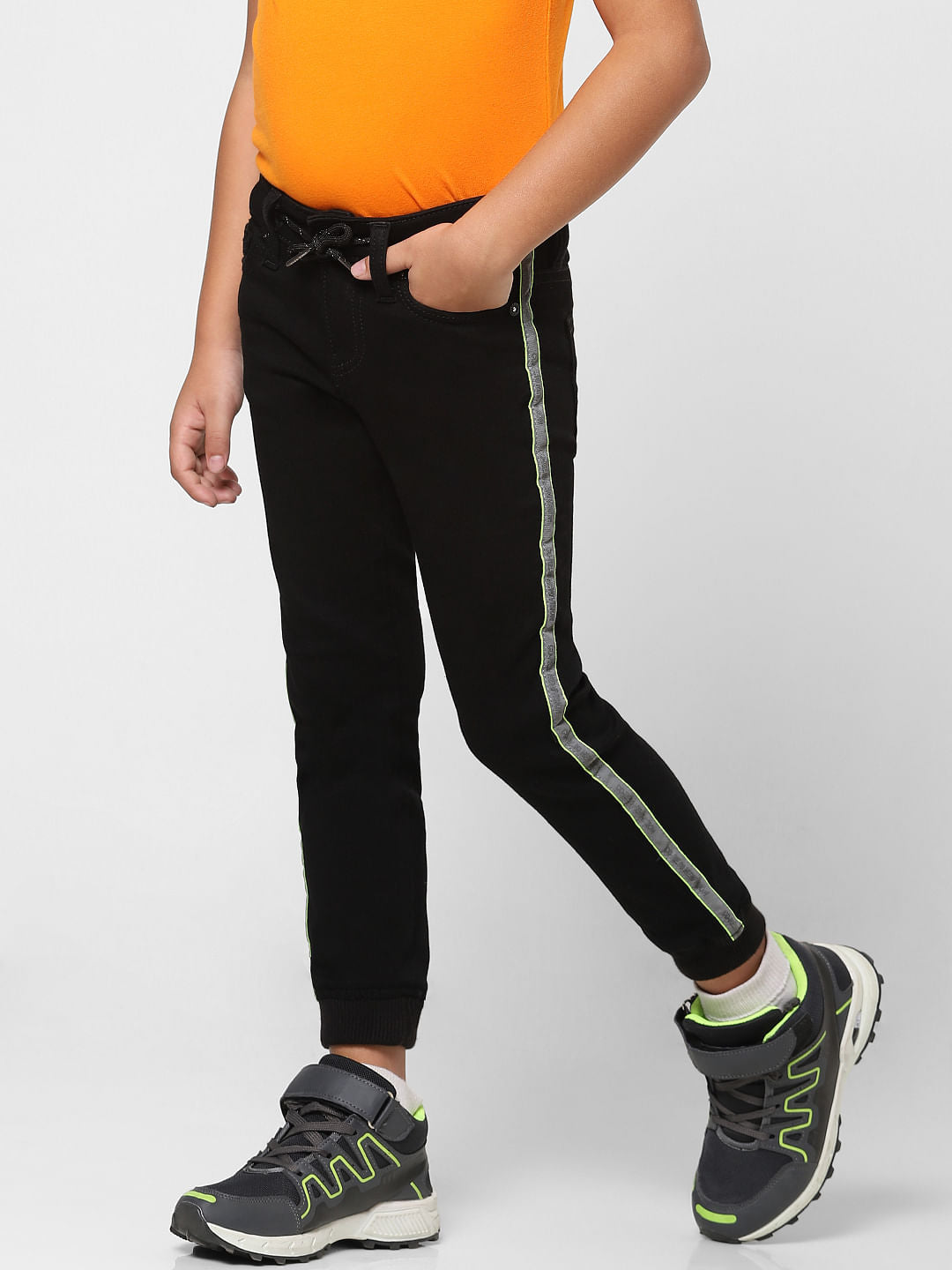 Boys Black Mid Rise Denim Joggers