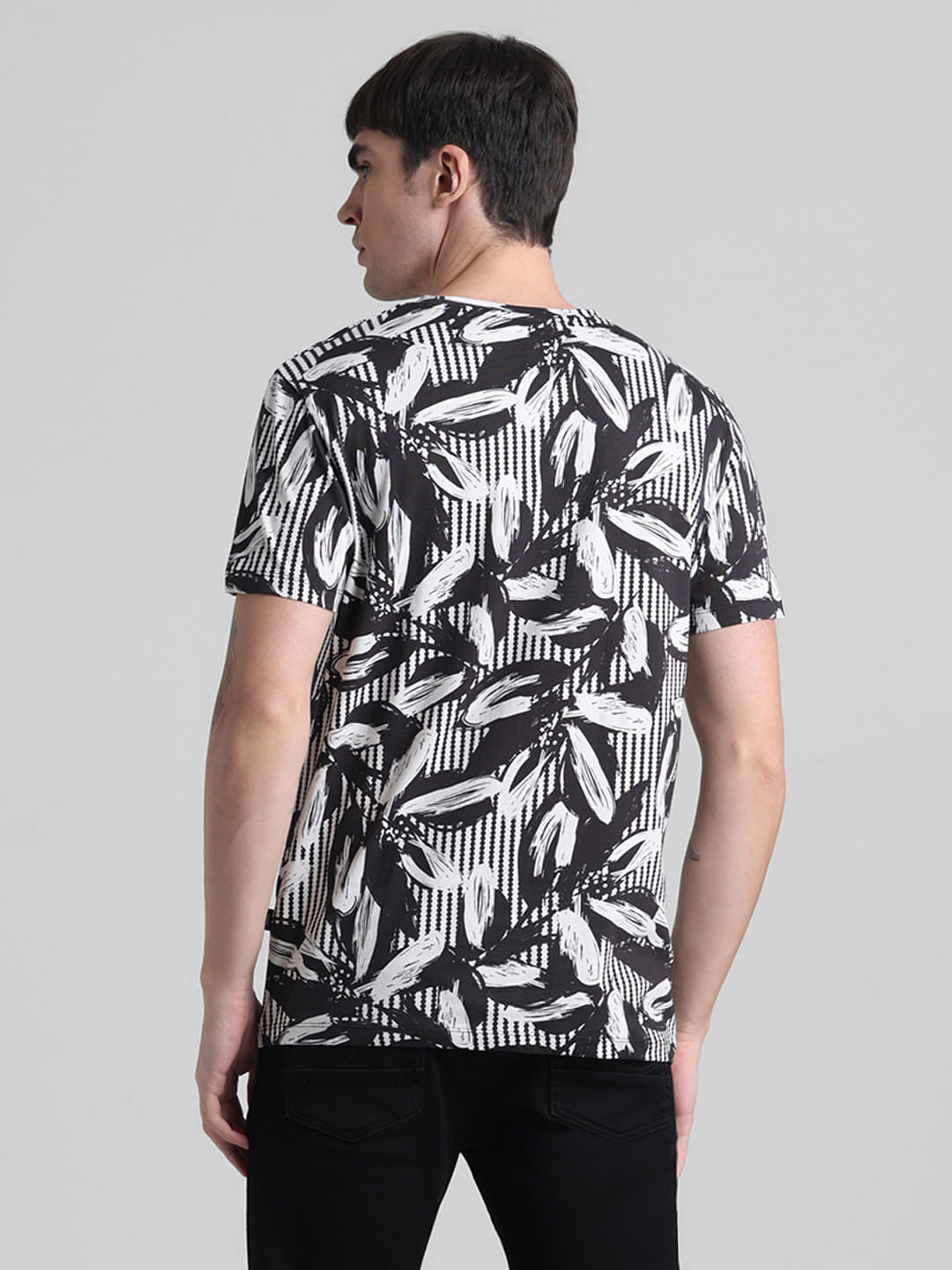 Black Printed Crew Neck T-shirt