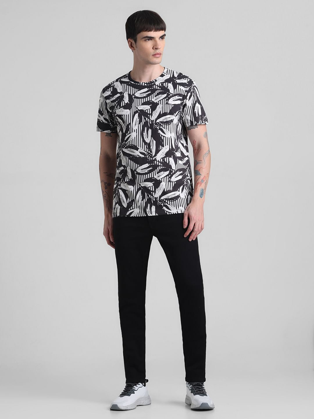 Black Printed Crew Neck T-shirt