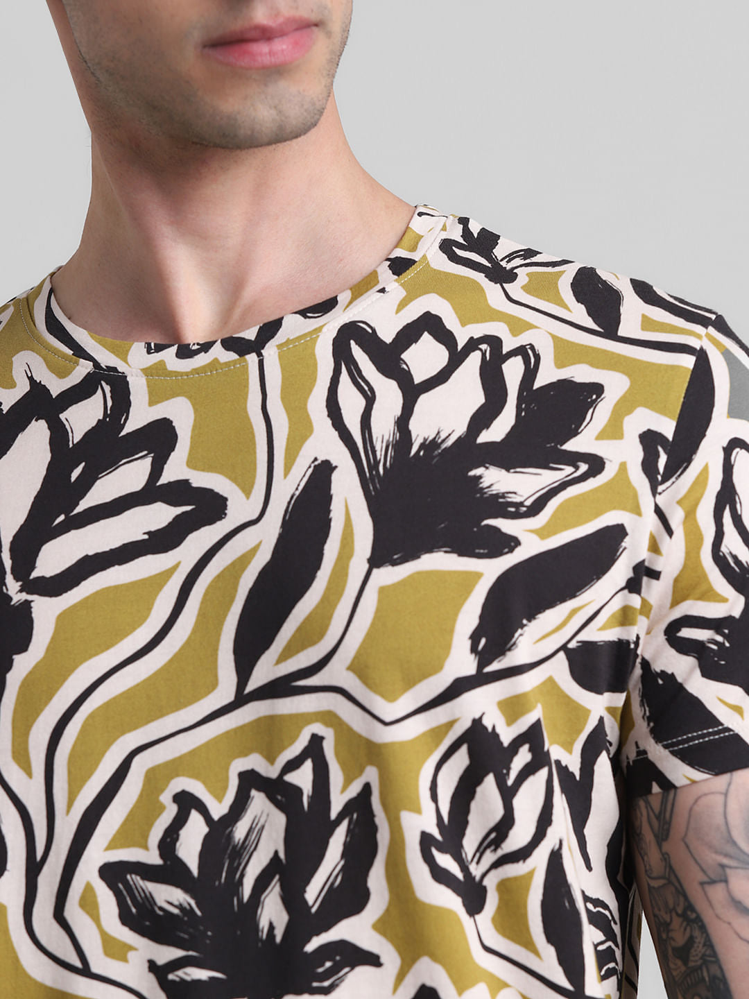 Green Floral Crew Neck T-shirt