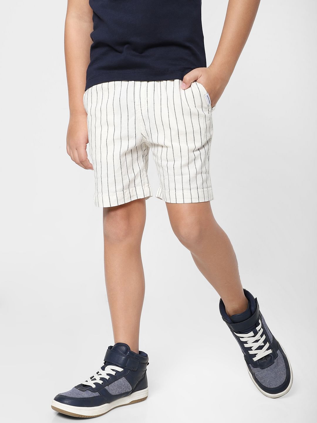 Boys White Mid Rise Striped Shorts