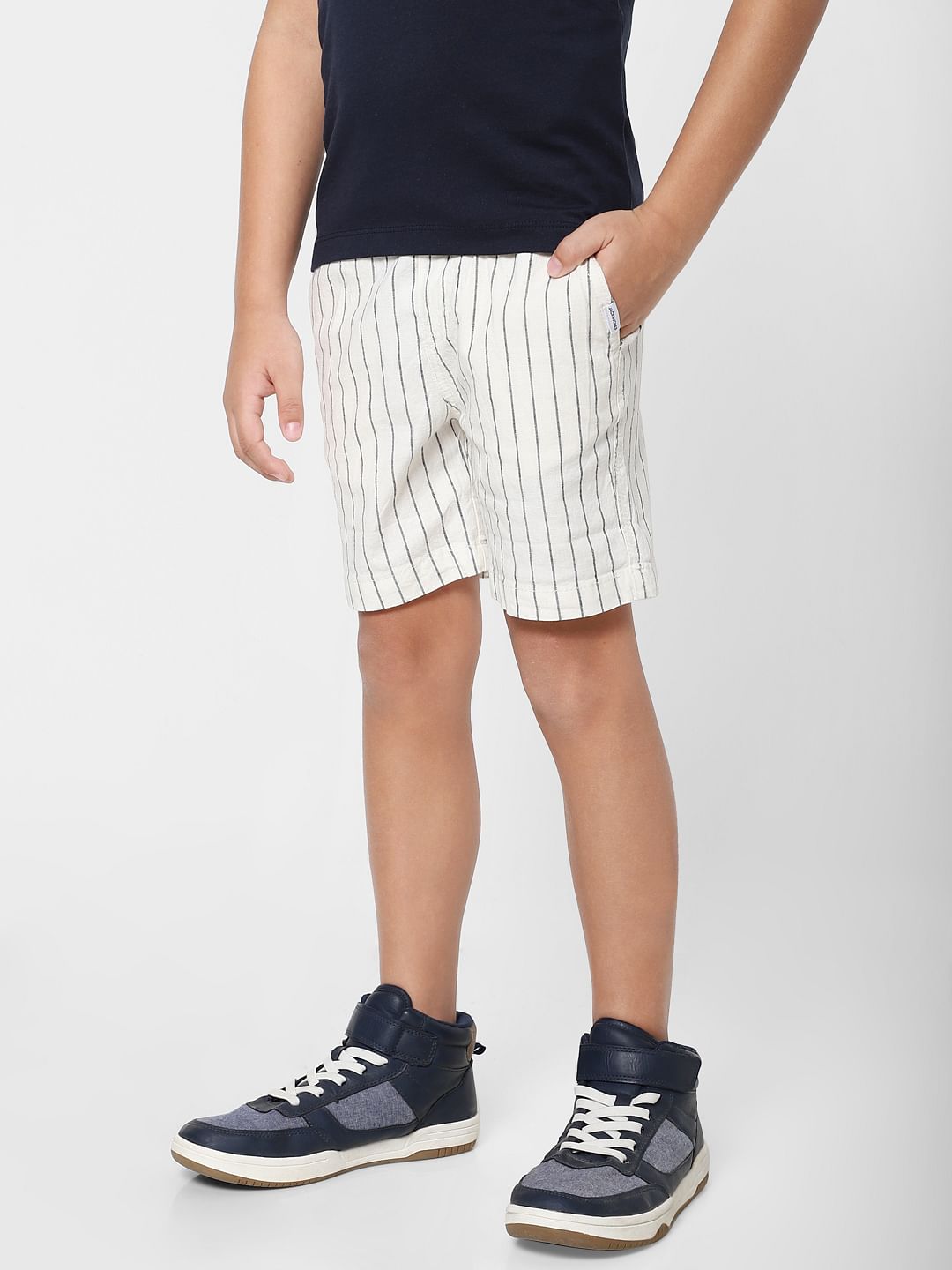Boys White Mid Rise Striped Shorts