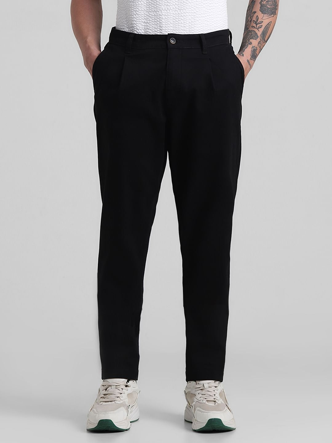 Black Mid Rise Pleated Chinos