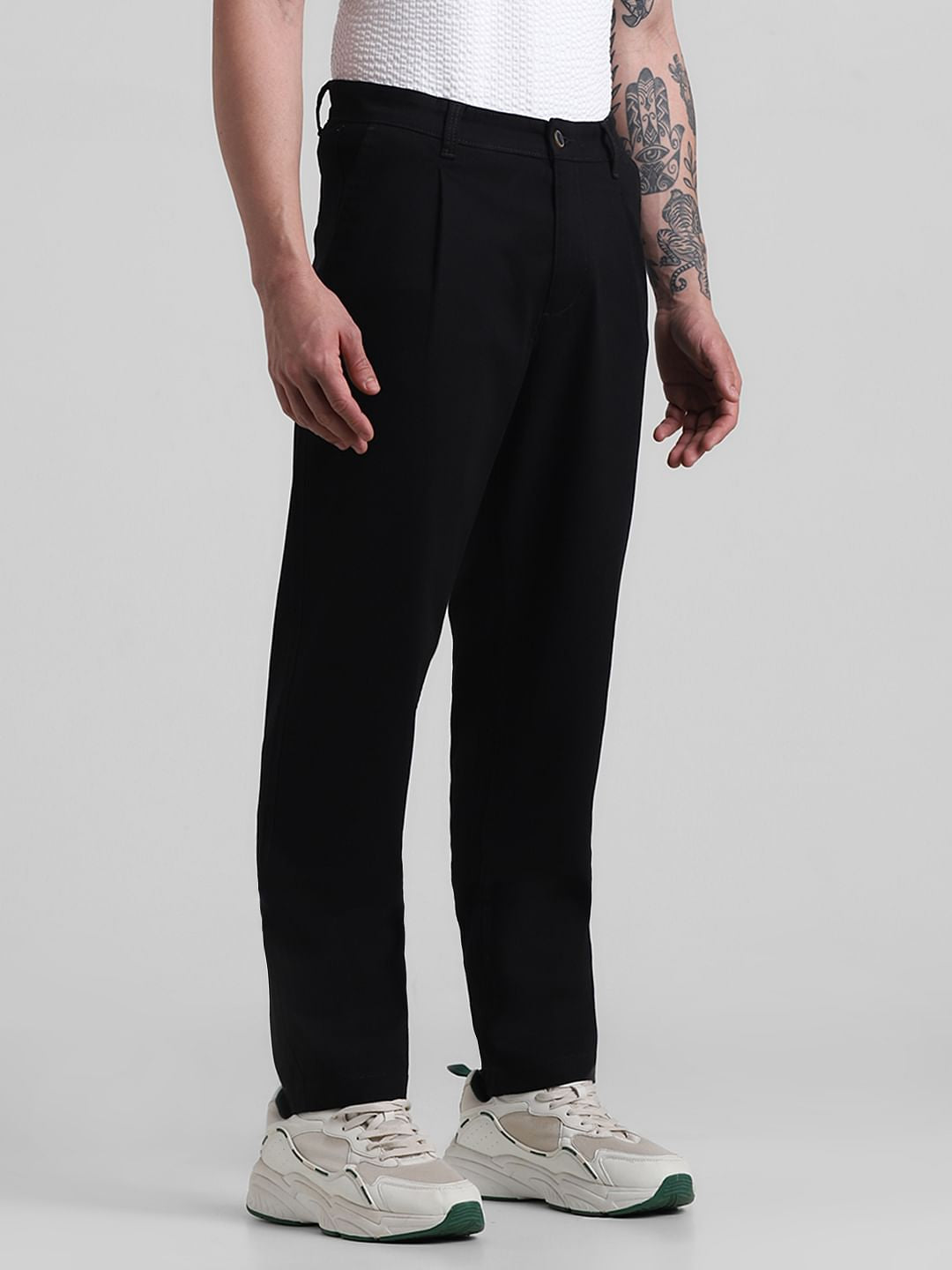 Black Mid Rise Pleated Chinos