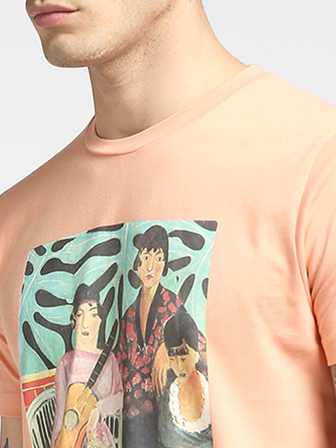 Peach Graphic Print T-shirt