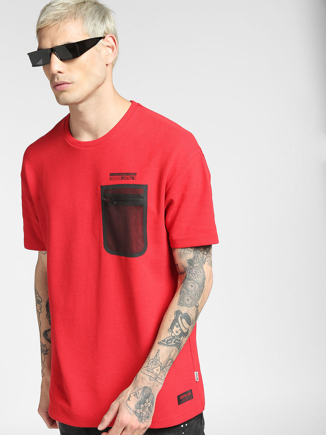 Red Pocket Detail Crew Neck T-shirt - S