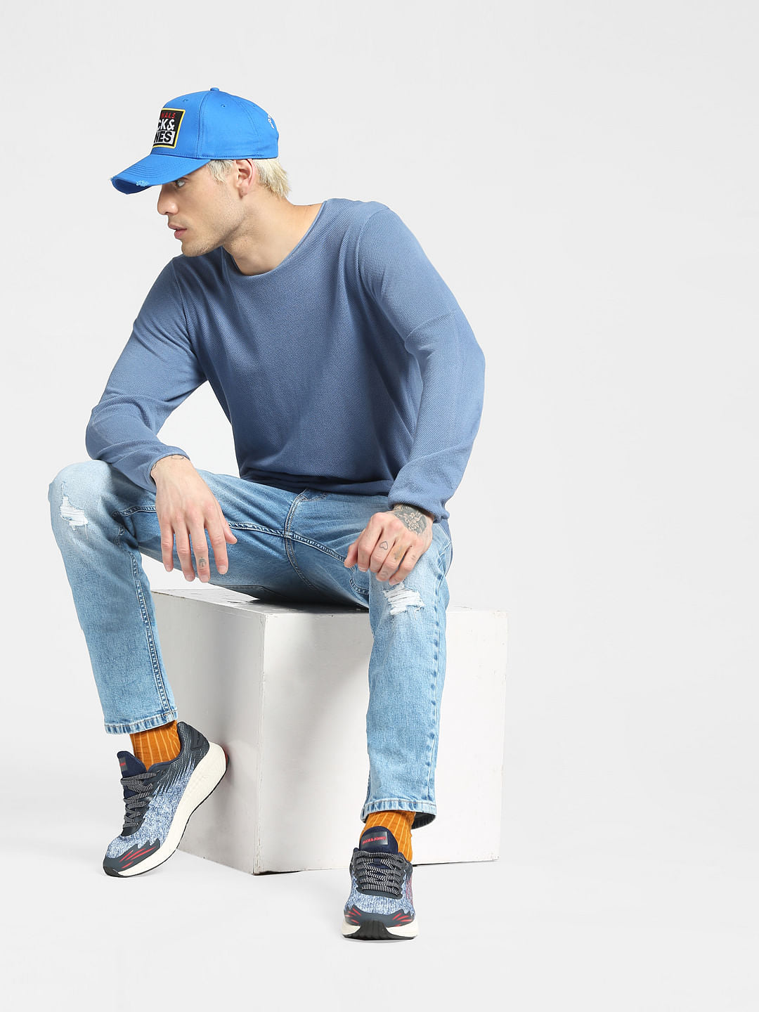 Blue Pullover - S