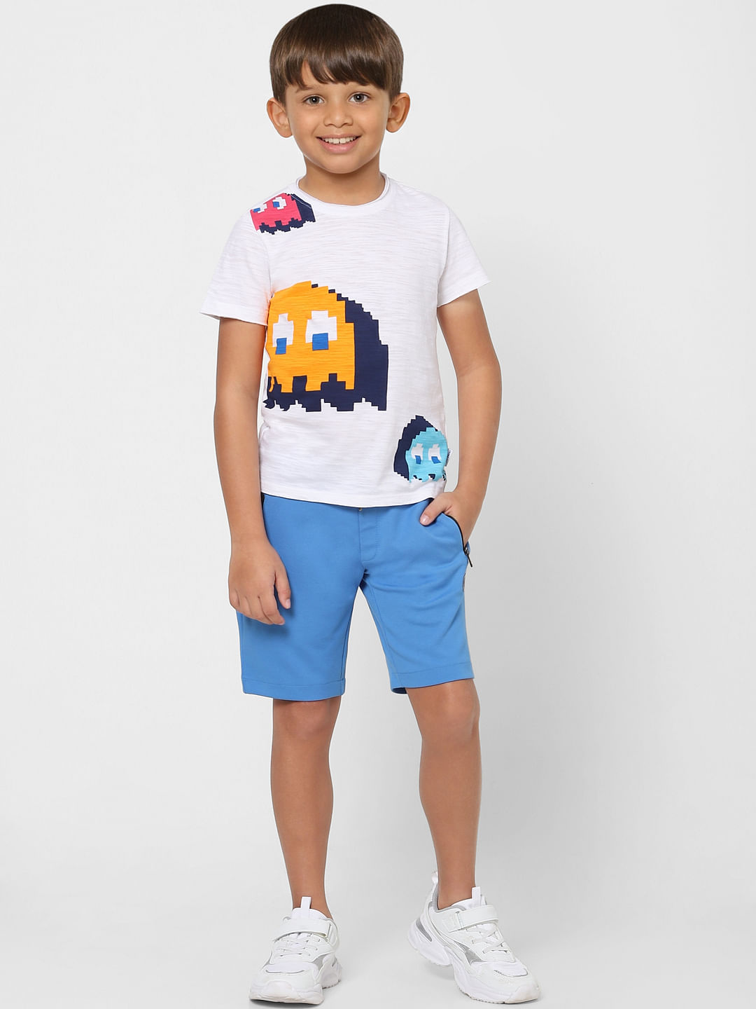 BOYS X PAC-MAN WHITE GRAPHIC PRINT CREW NECK T-SHIRT - 4/5Y