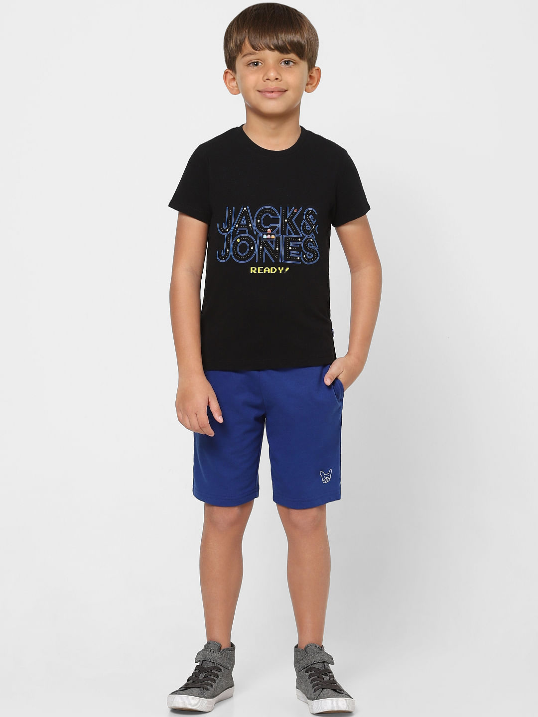 BOYS X PAC-MAN BLACK LOGO PRINT CREW NECK T-SHIRT - 4/5Y