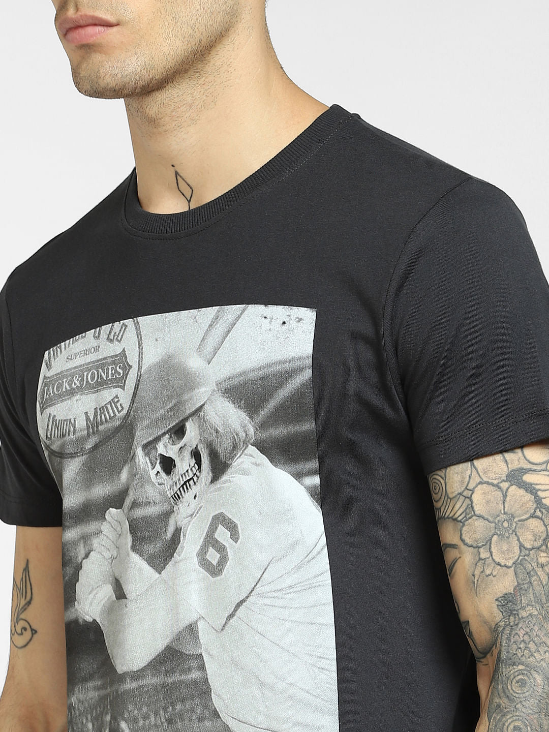 Black Graphic Print Crew Neck T-shirt