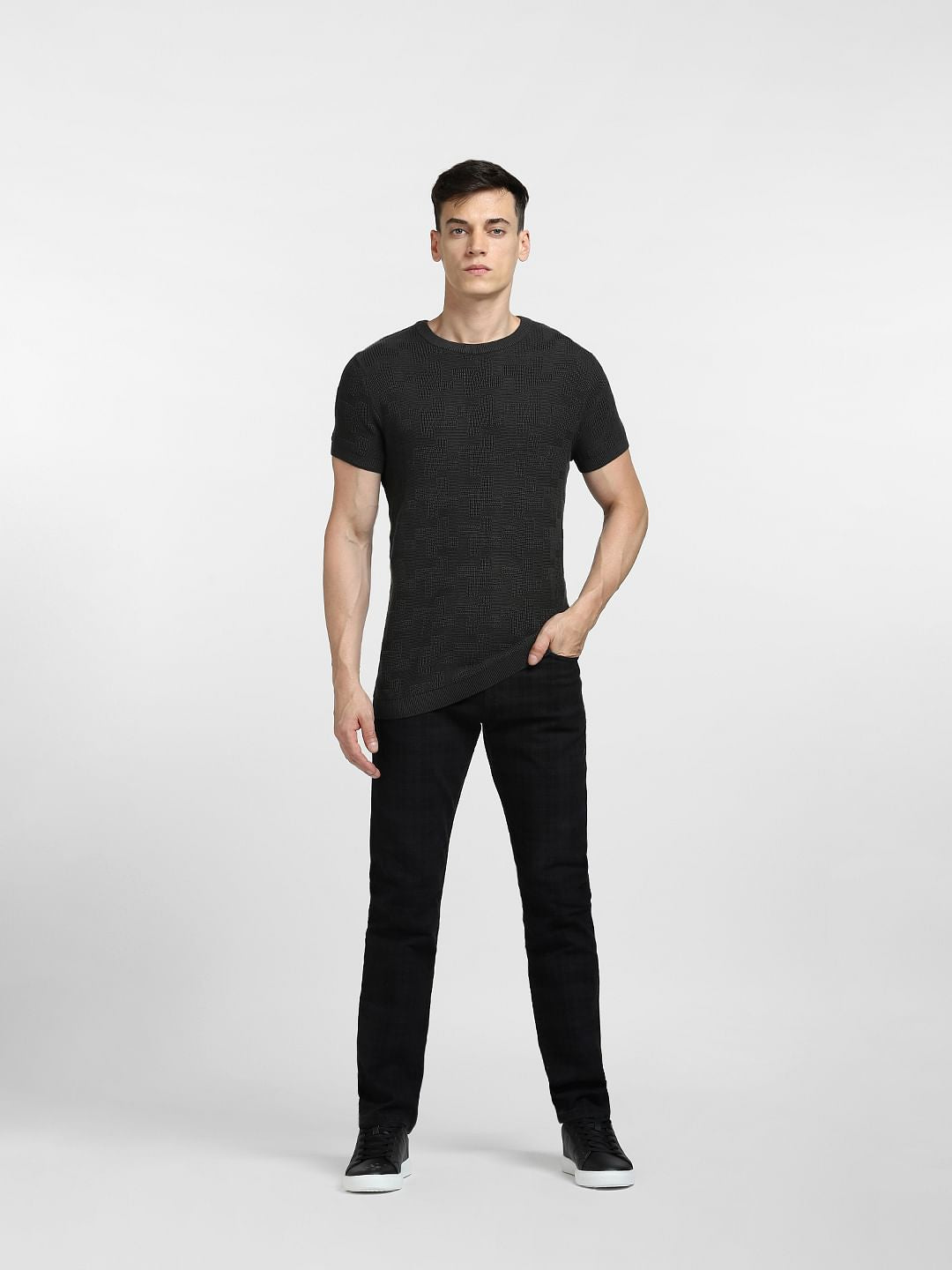 BLACK KNIT CREW NECK T-SHIRT