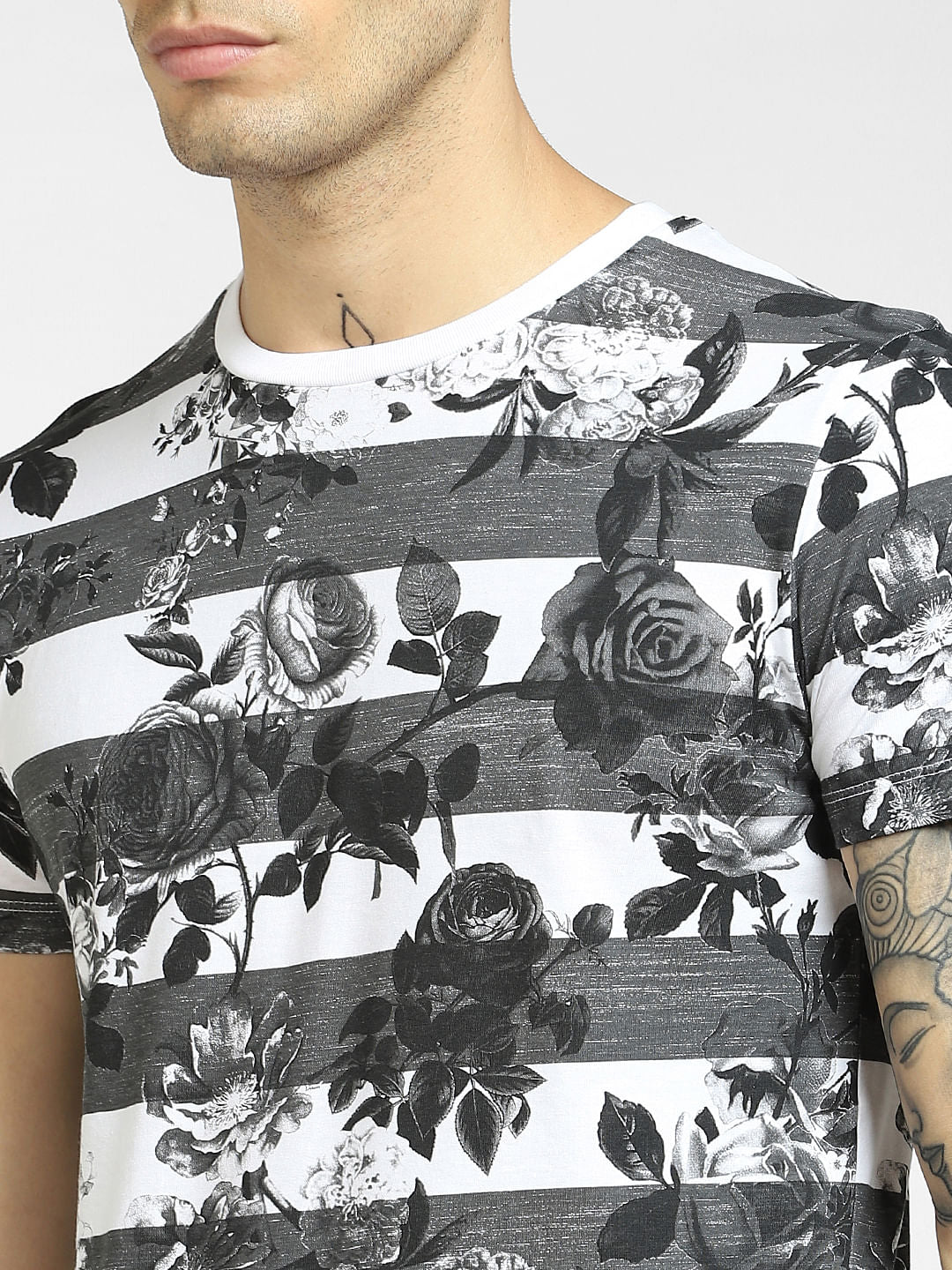 Black Striped Crew Neck T-shirt