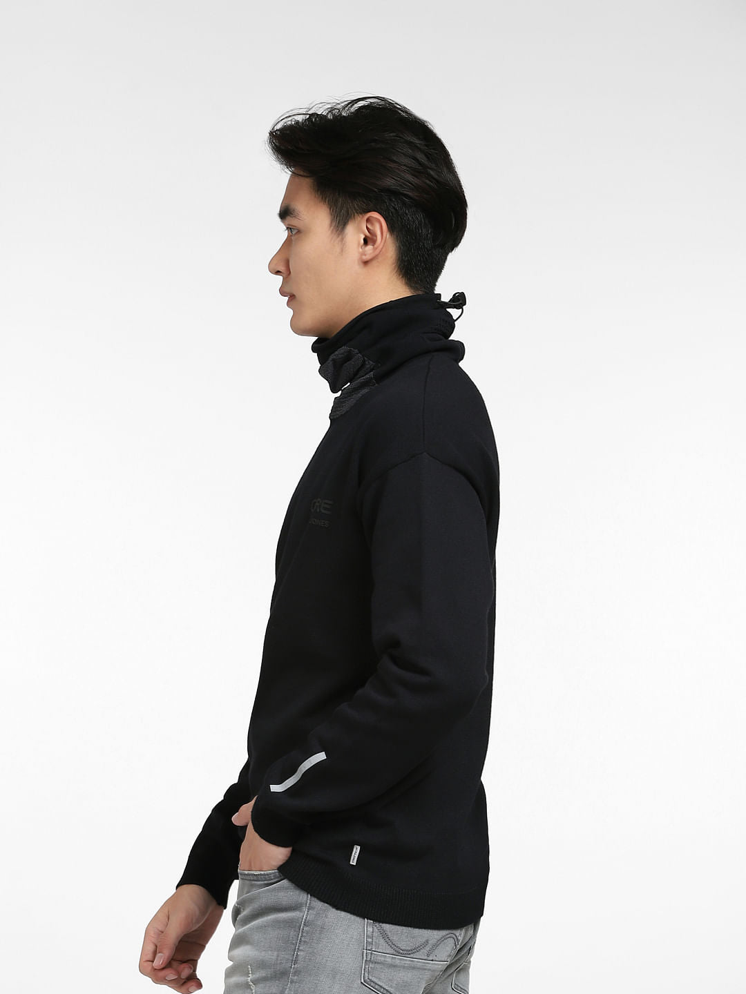 Black High Neck Pullover