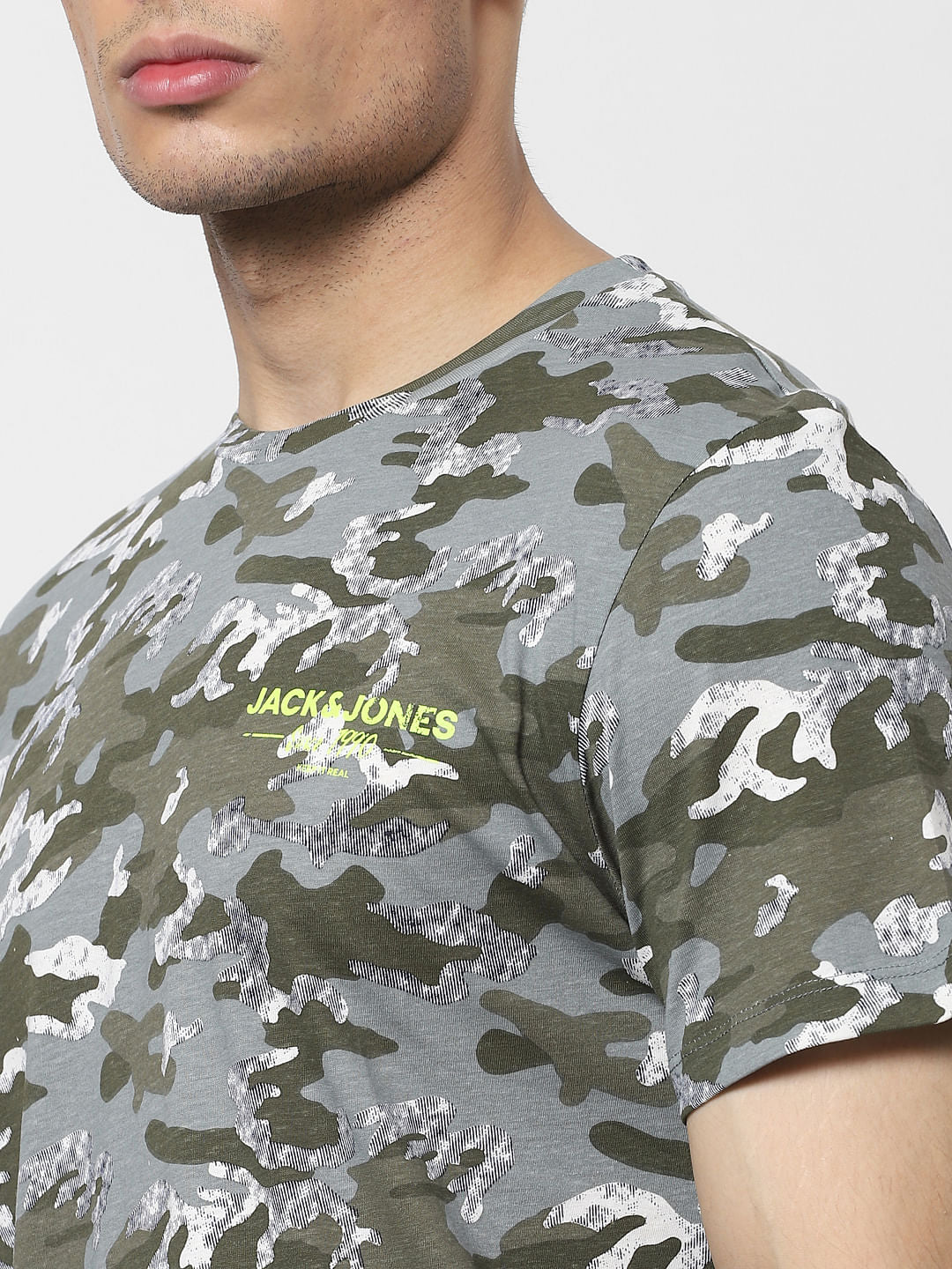 Green Abstract Crew Neck T-shirt