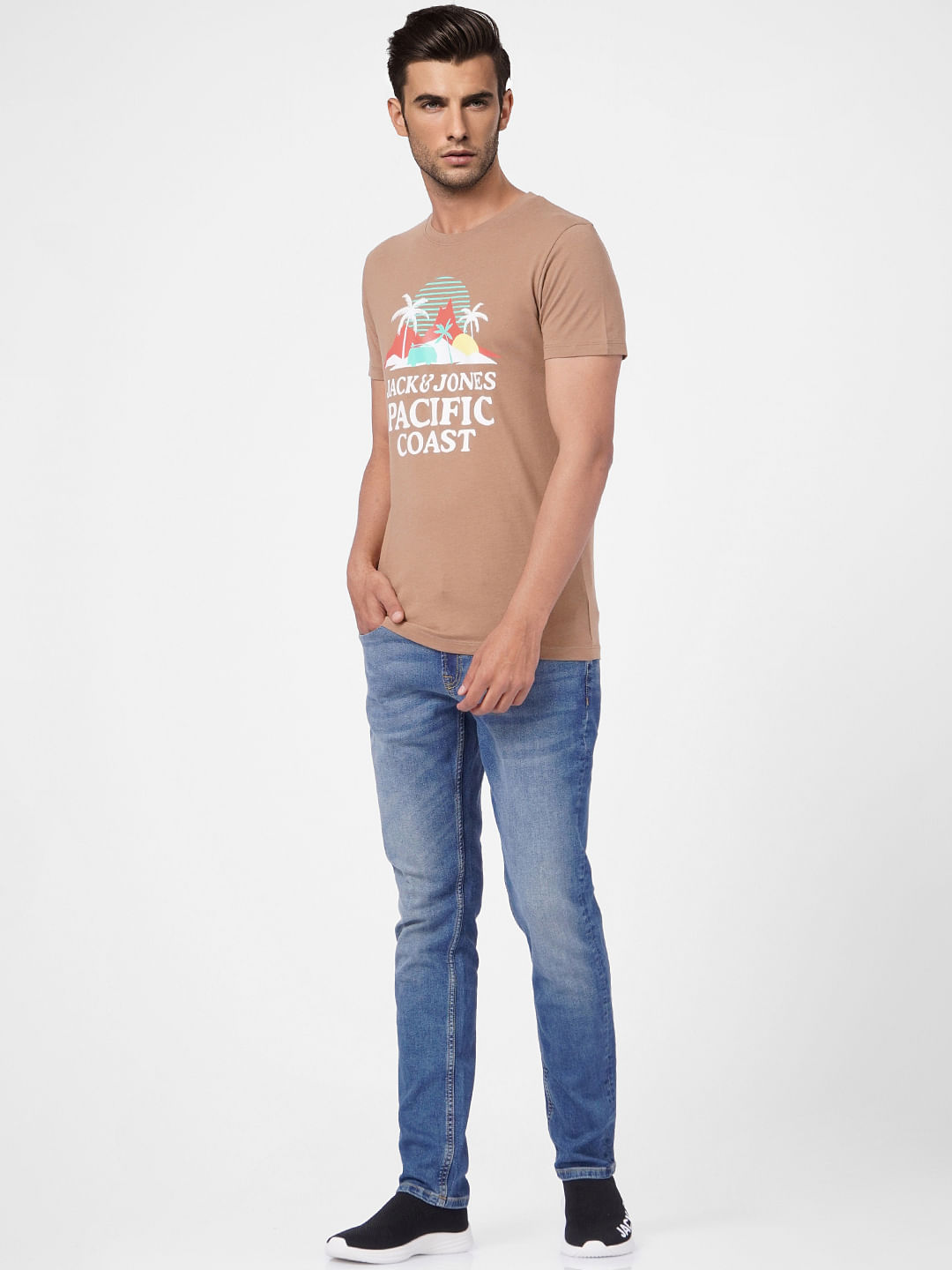 Brown Graphic Print Crew Neck T-shirt