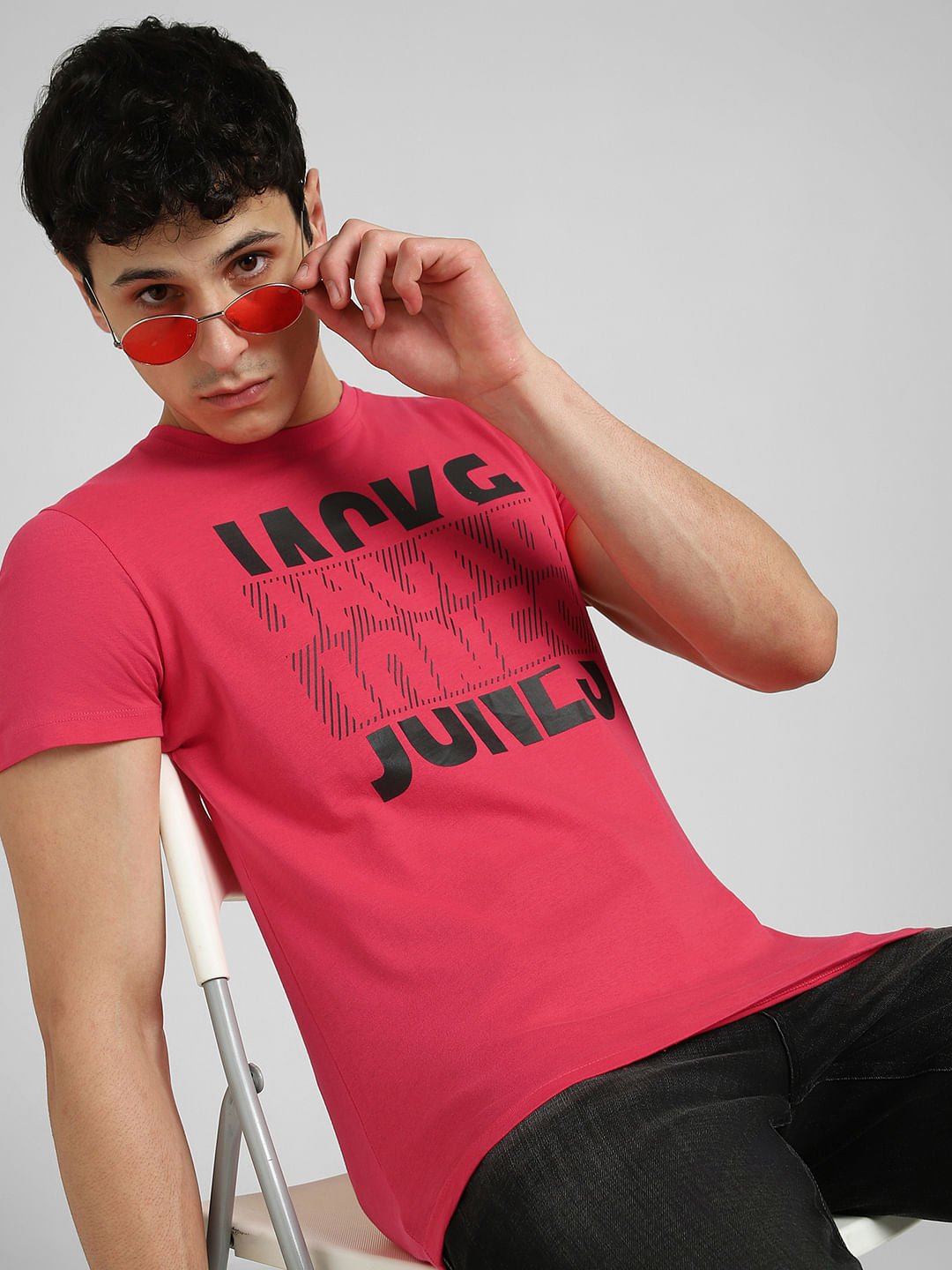 Pink Graphic Print Crew Neck T-shirt