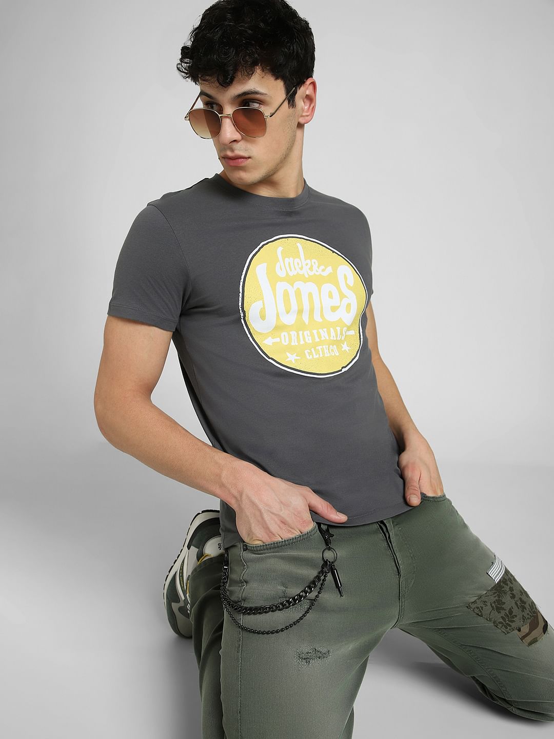 Grey Graphic Print Crew Neck T-shirt - S