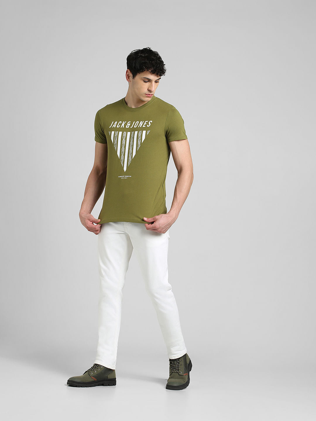 Green Graphic Print Crew Neck T-shirt