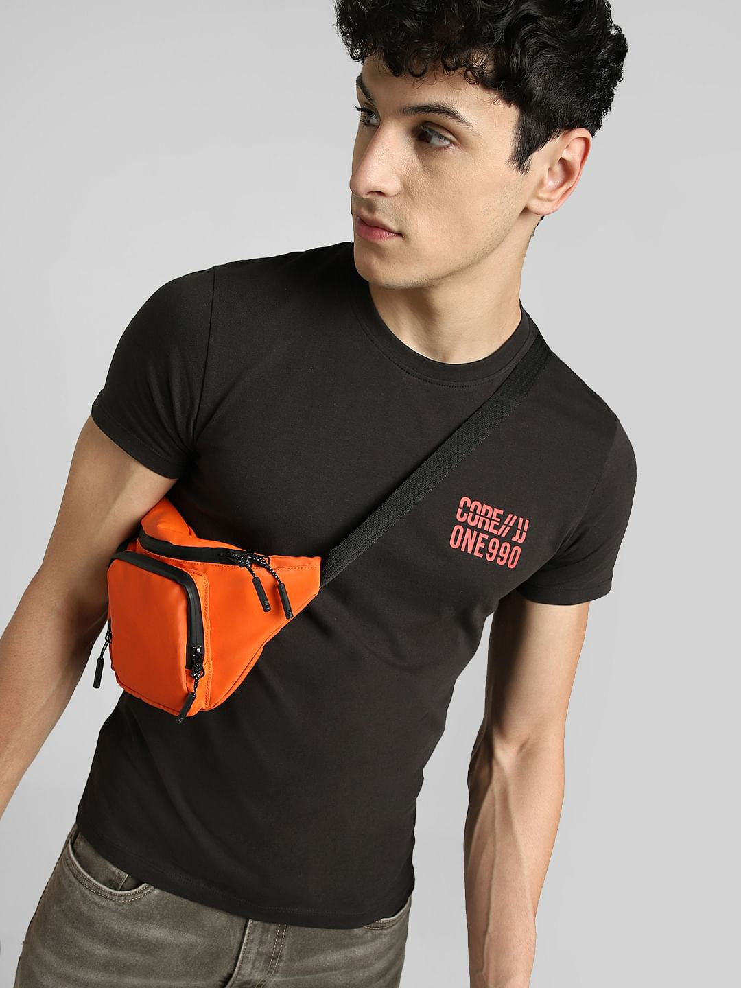 Black Crew Neck T-shirt - S